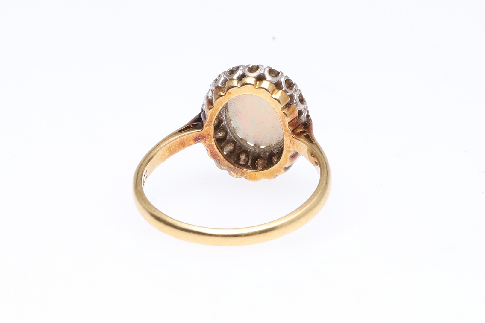 AN OPAL & DIAMOND CLUSTER RING. - Image 3 of 7