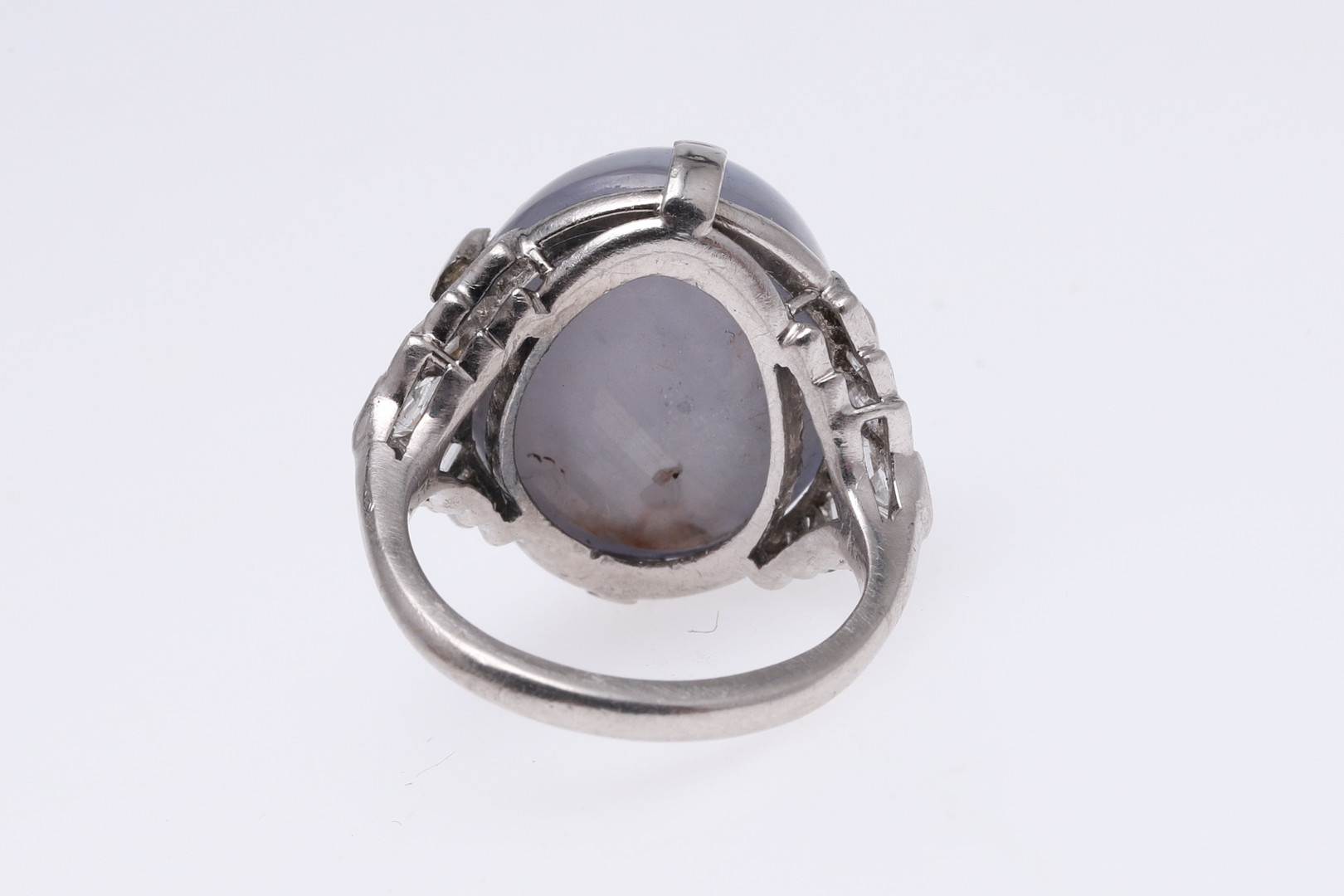 A STAR SAPPHIRE AND DIAMOND RING BY J.E. CALDWELL. - Image 3 of 5
