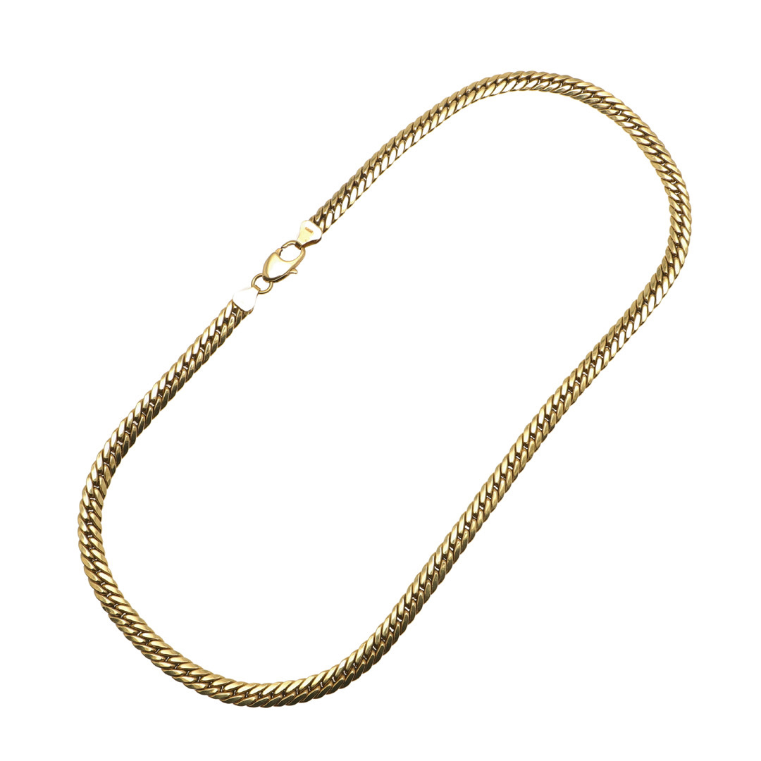 AN 18CT GOLD NECKLACE.