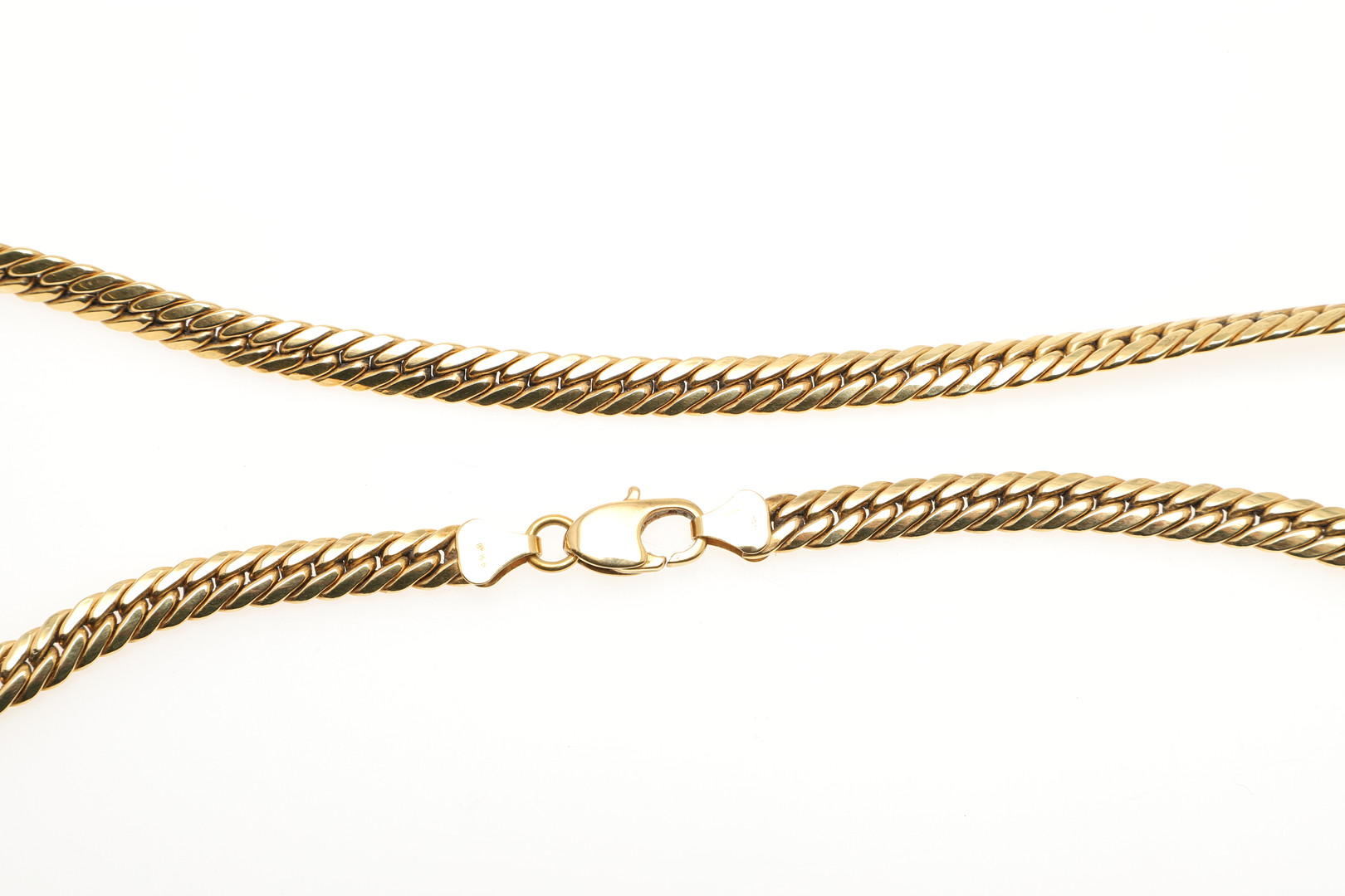 AN 18CT GOLD NECKLACE. - Image 3 of 4