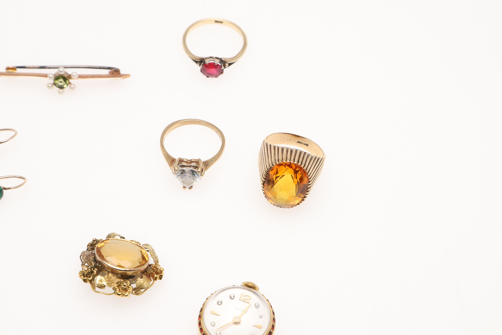 A QUANTITY OF JEWELLERY. - Image 10 of 18