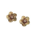 A PAIR OF 18CT GOLD, RUBY AND DIAMOND CLIP EARRINGS.