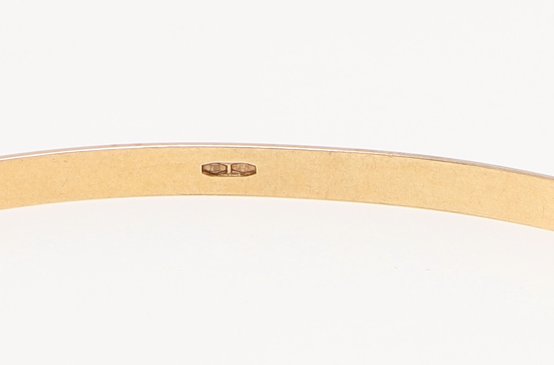 TWO 18CT GOLD BANGLES. - Image 2 of 4