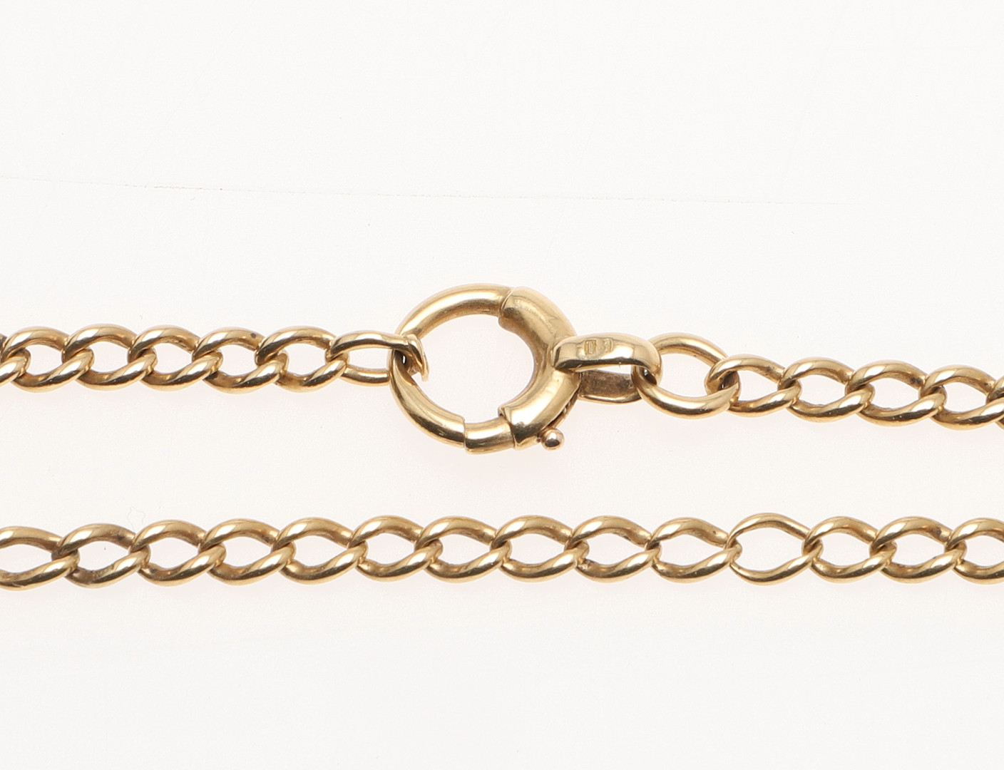 AN 18CT GOLD CURB LINK NECKLACE. - Image 2 of 2
