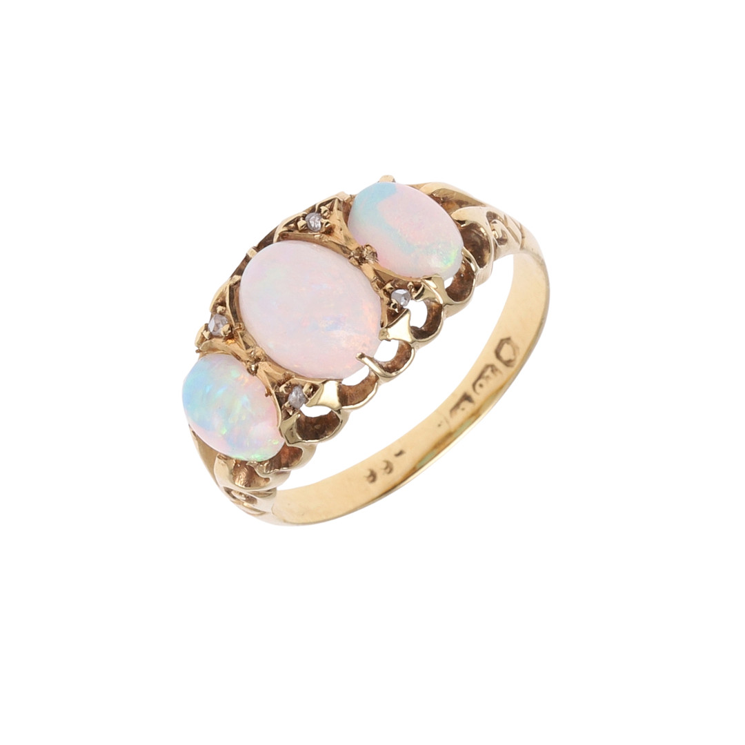 AN OPAL AND DIAMOND RING.