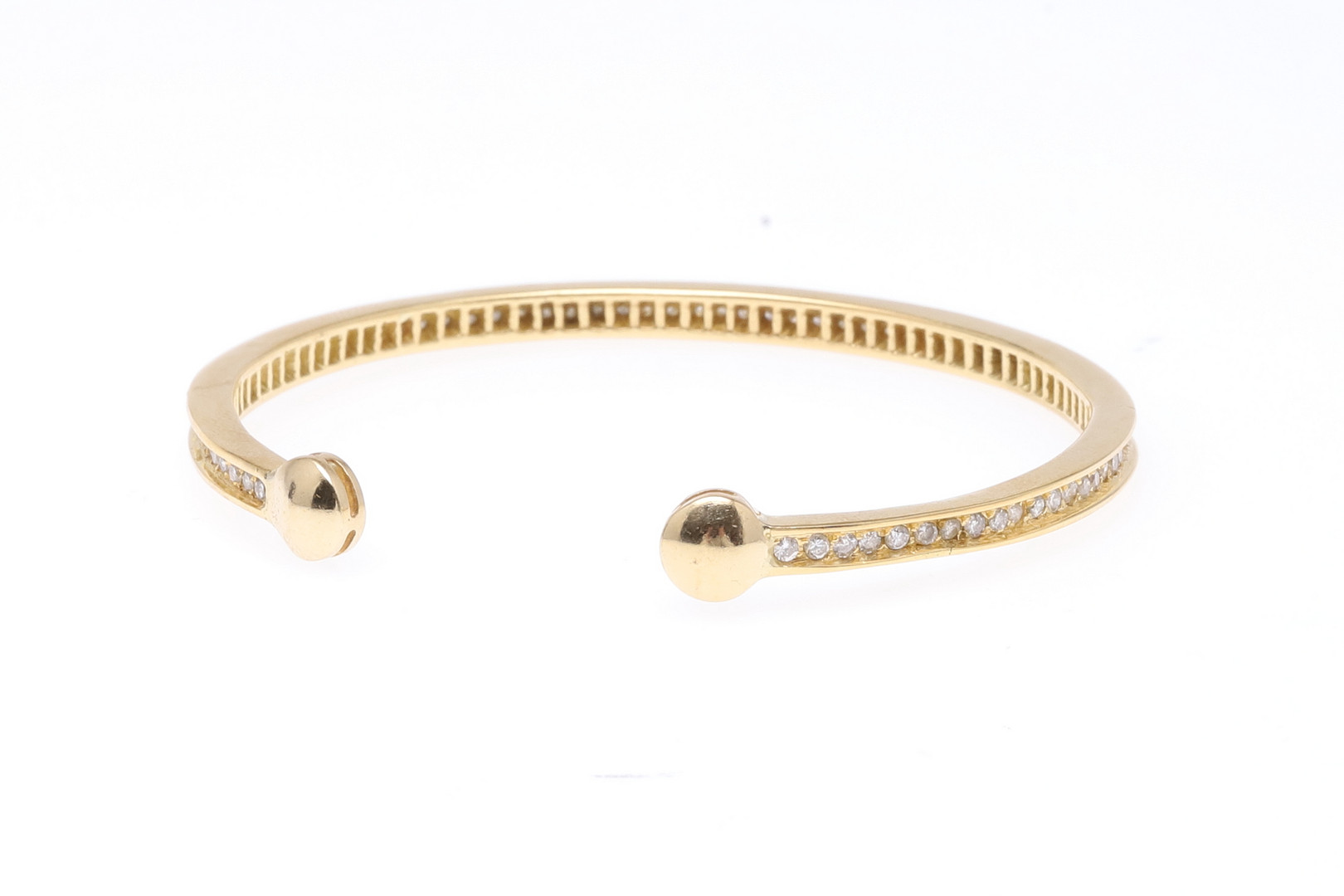 A DIAMOND AND GOLD BANGLE. - Image 4 of 4