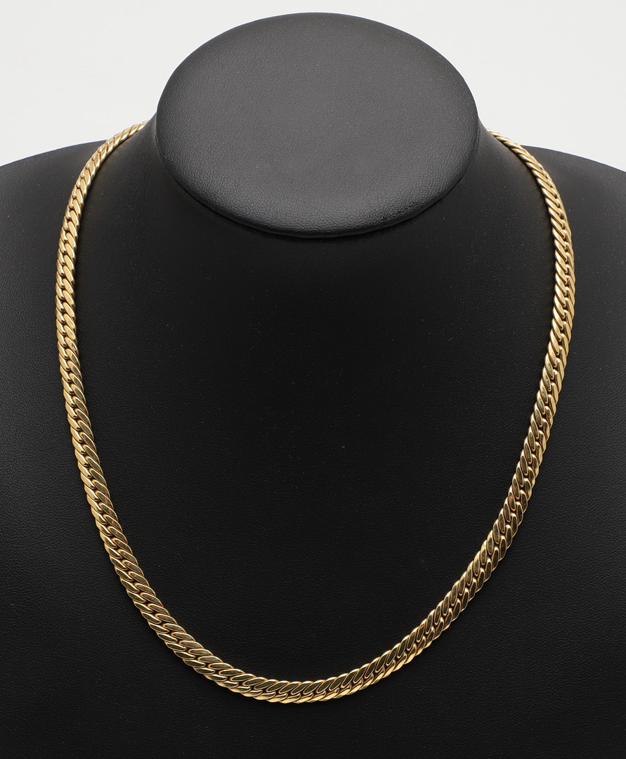 AN 18CT GOLD NECKLACE. - Image 4 of 4