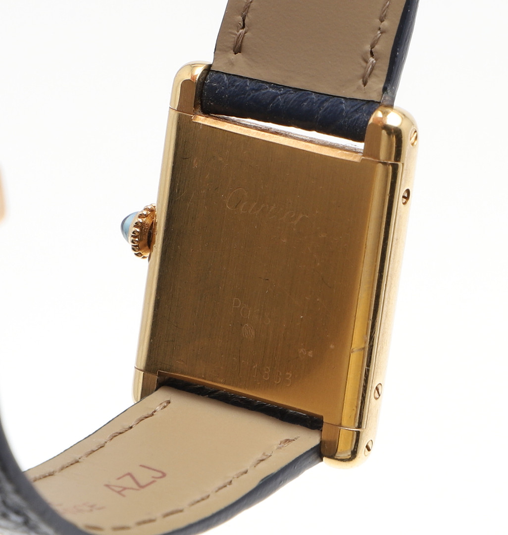 A LADY'S 18CT GOLD TANK WRISTWATCH BY CARTIER. - Image 7 of 7