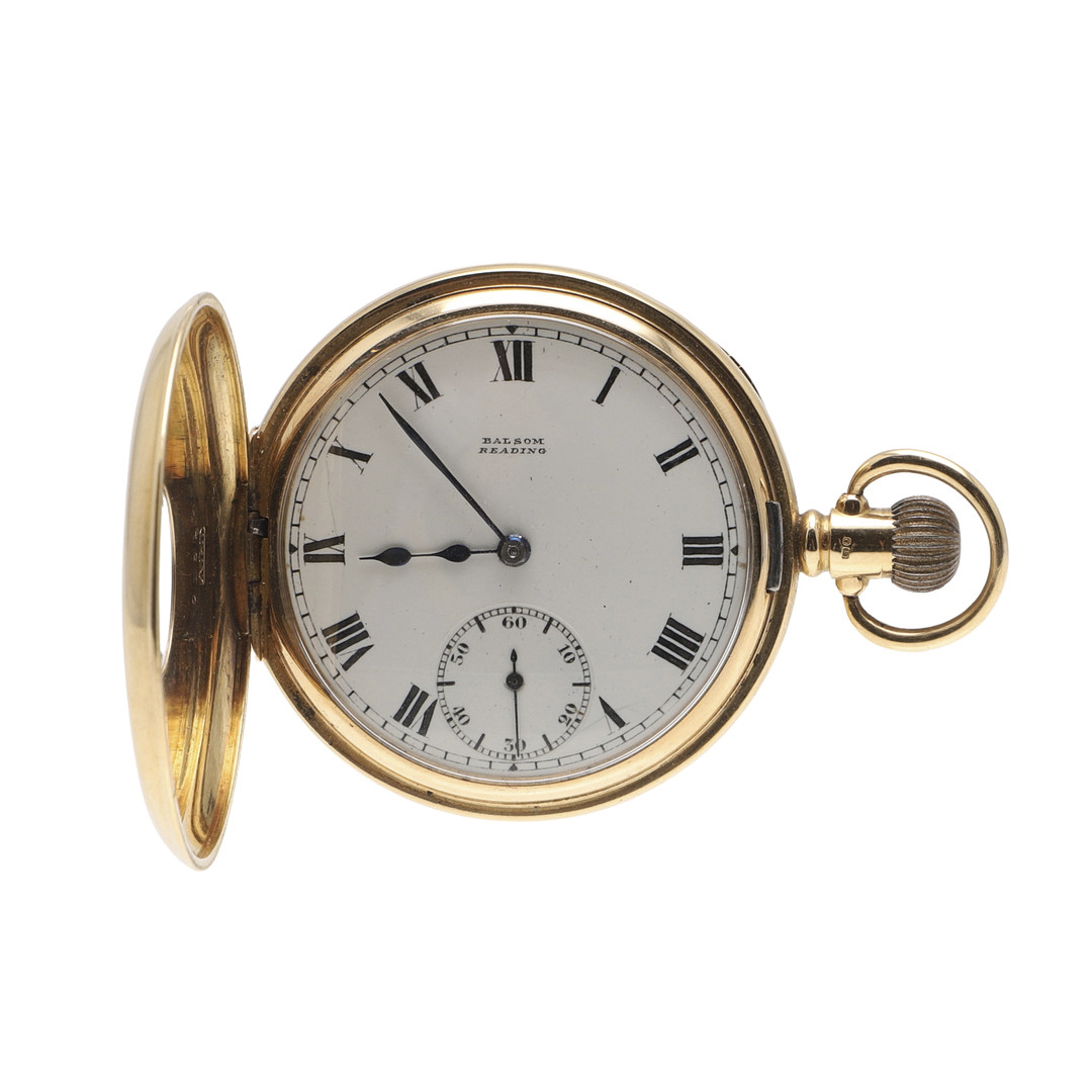 AN 18CT GOLD HALF HUNTING CASED POCKET WATCH BY BALSOM OF READING.