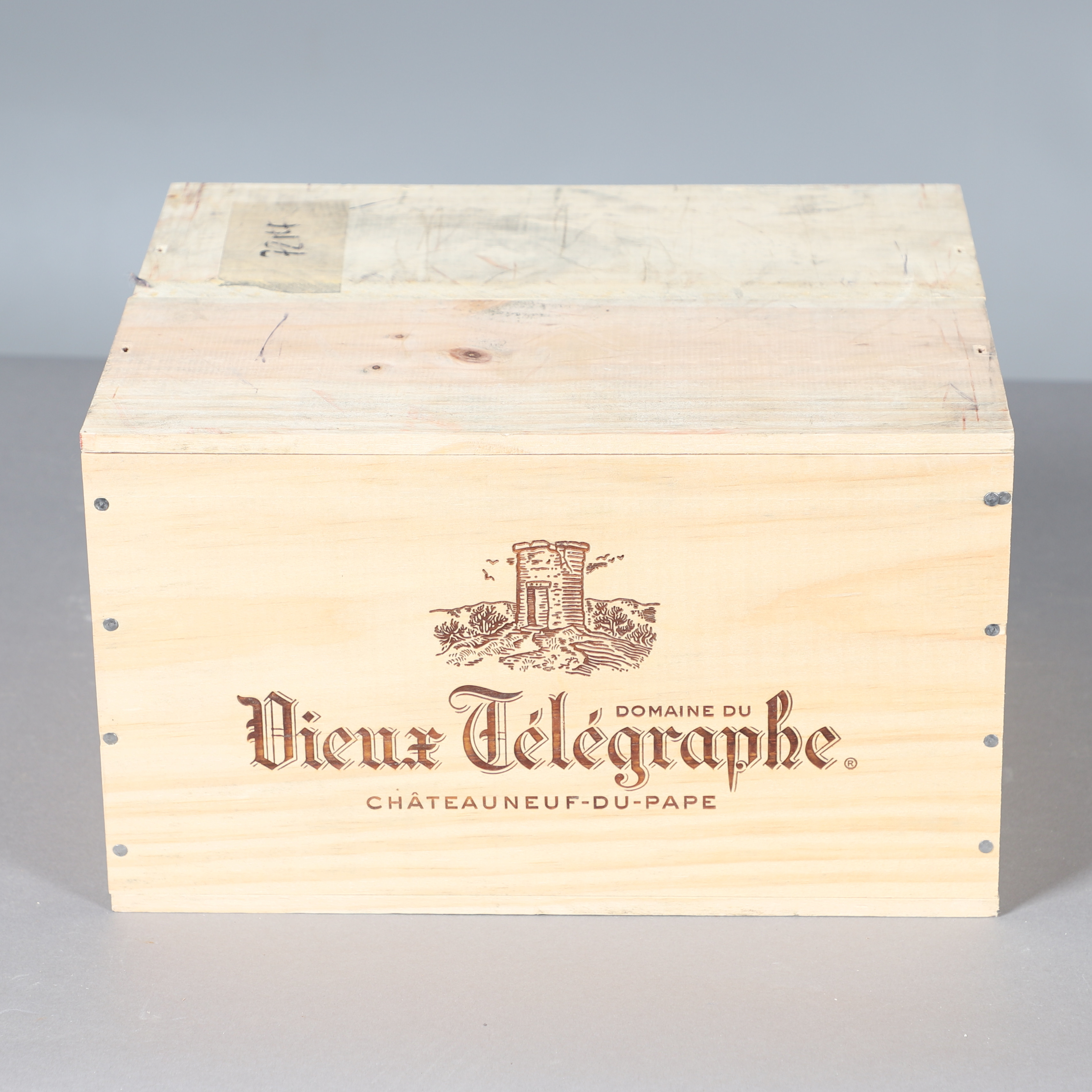 VIEUX TELEGRAPHE - CHATEAUNEUF-DU-PAPE.