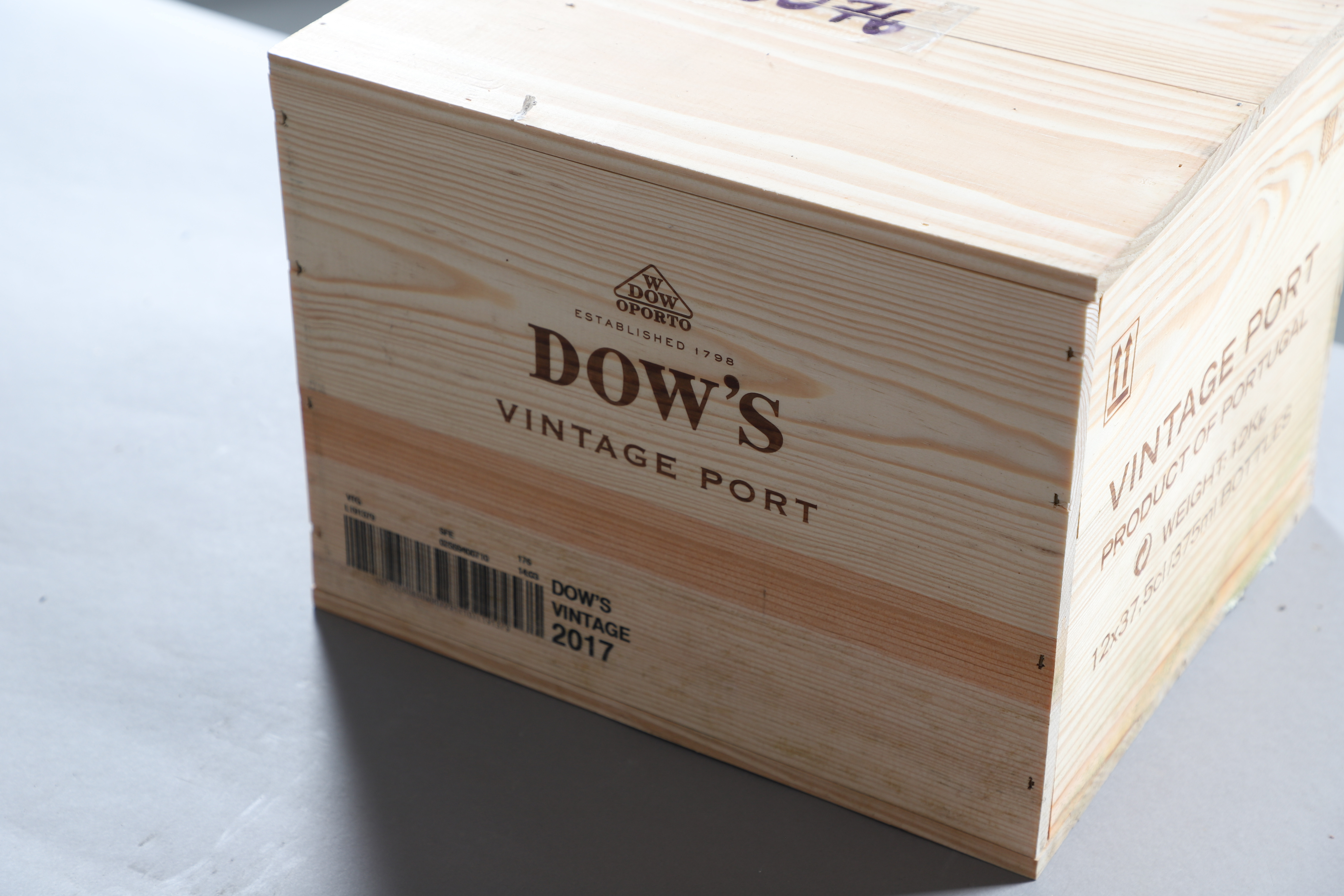 DOW'S VINTAGE PORT 2017 - CASED. - Image 4 of 4