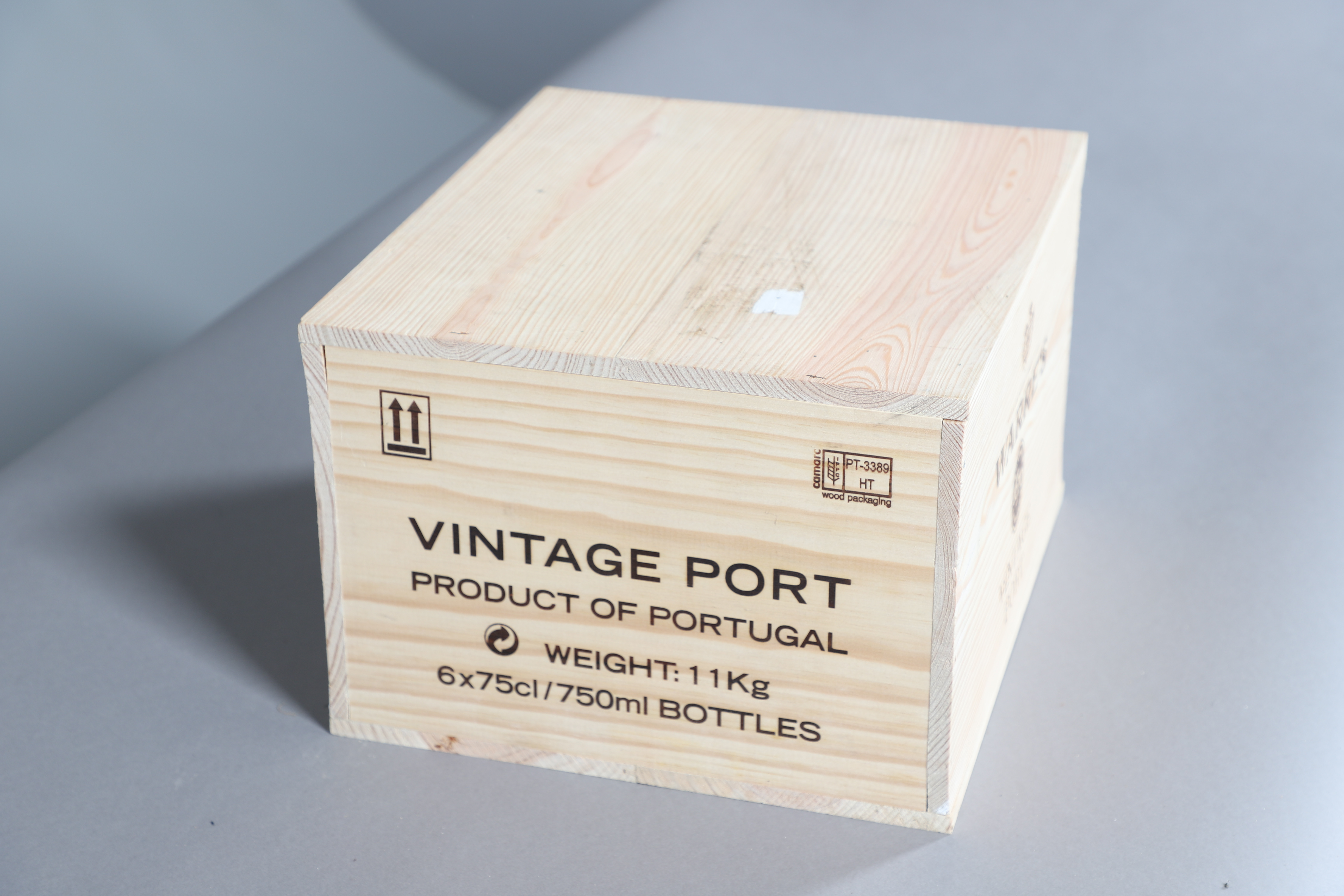 WARRE'S VINTAGE PORT - CASED. - Image 3 of 4