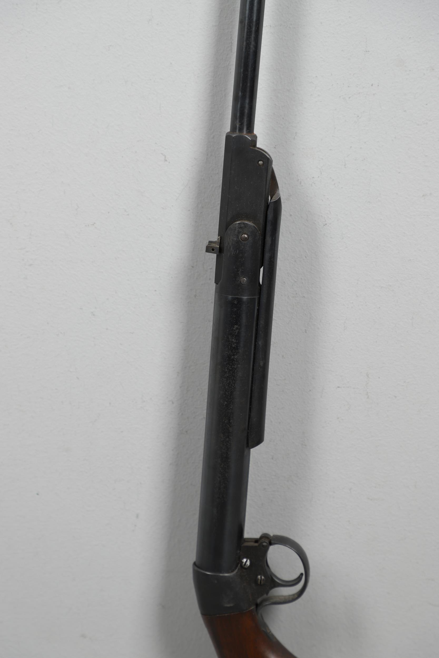 AN EARLY 20TH CENTURY LANES MUSKETEER 177 AIR RIFLE. - Image 3 of 8