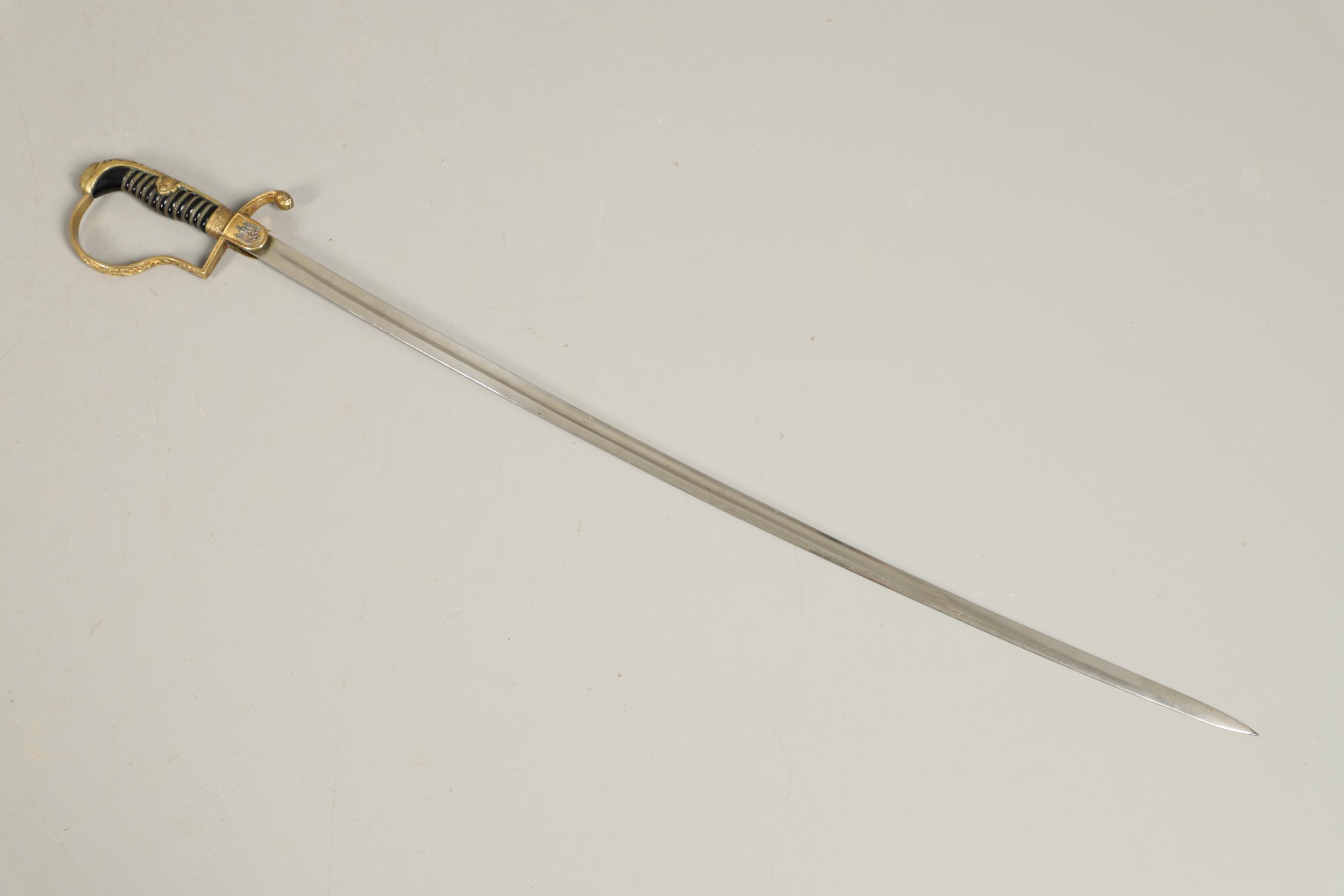 A SECOND WORLD WAR GERMAN ARMY OFFICER'S SWORD MODEL 29A BY WKC. - Image 5 of 13