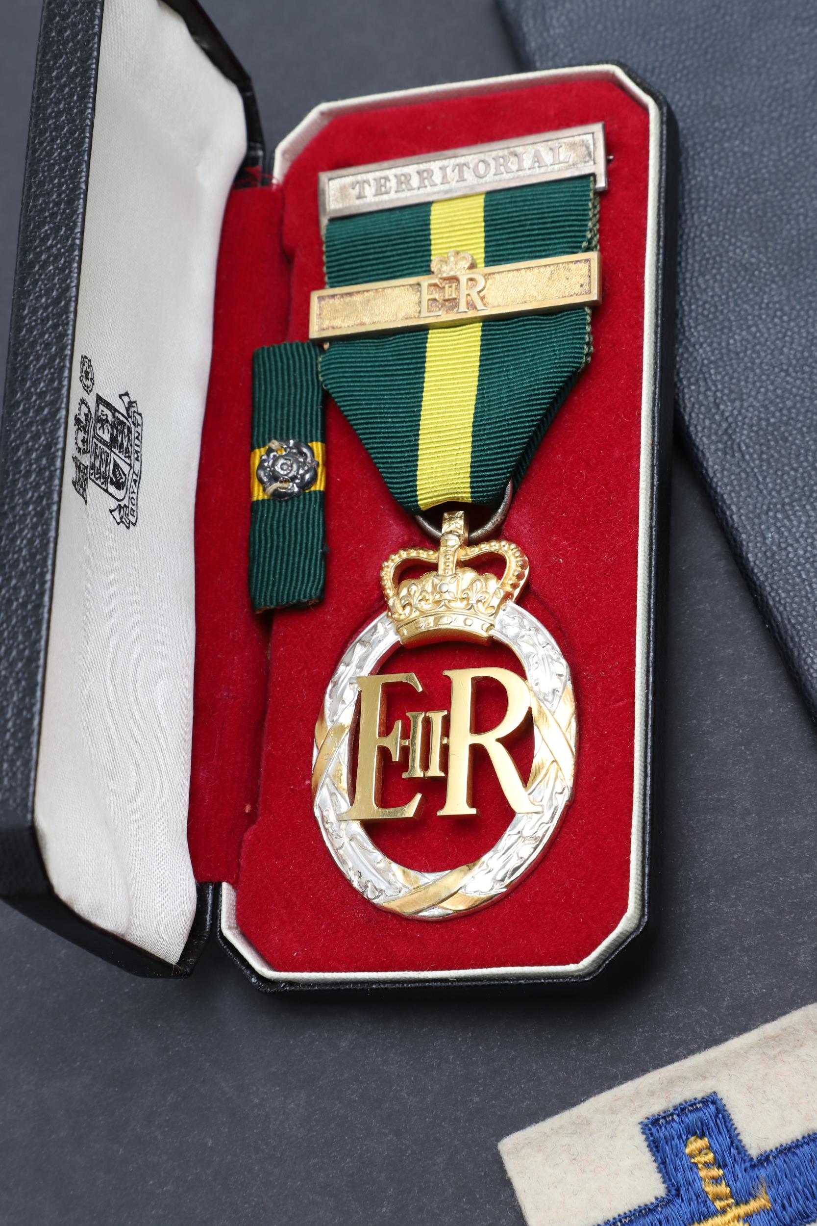 A TERRITORIAL EFFICIENCY MEDAL, A SET OF MINIATURES AND RIBBON BARS. - Image 3 of 17