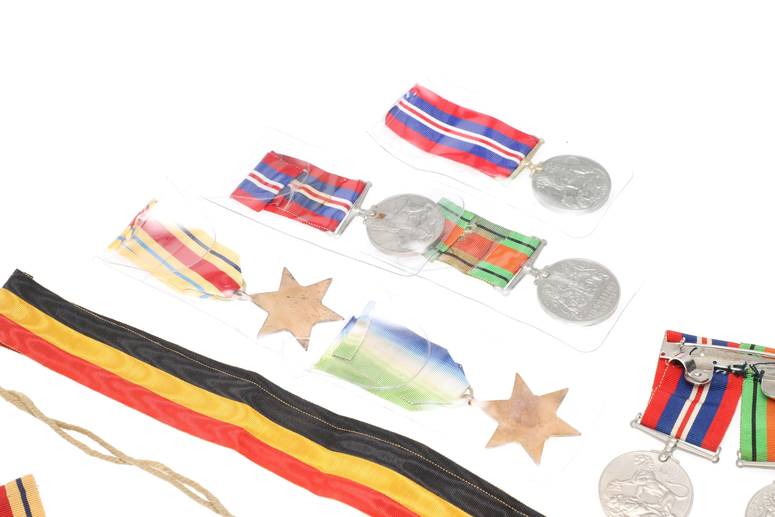 A COLLECTION OF SECOND WORLD WAR AND OTHER MEDALS. - Image 13 of 18