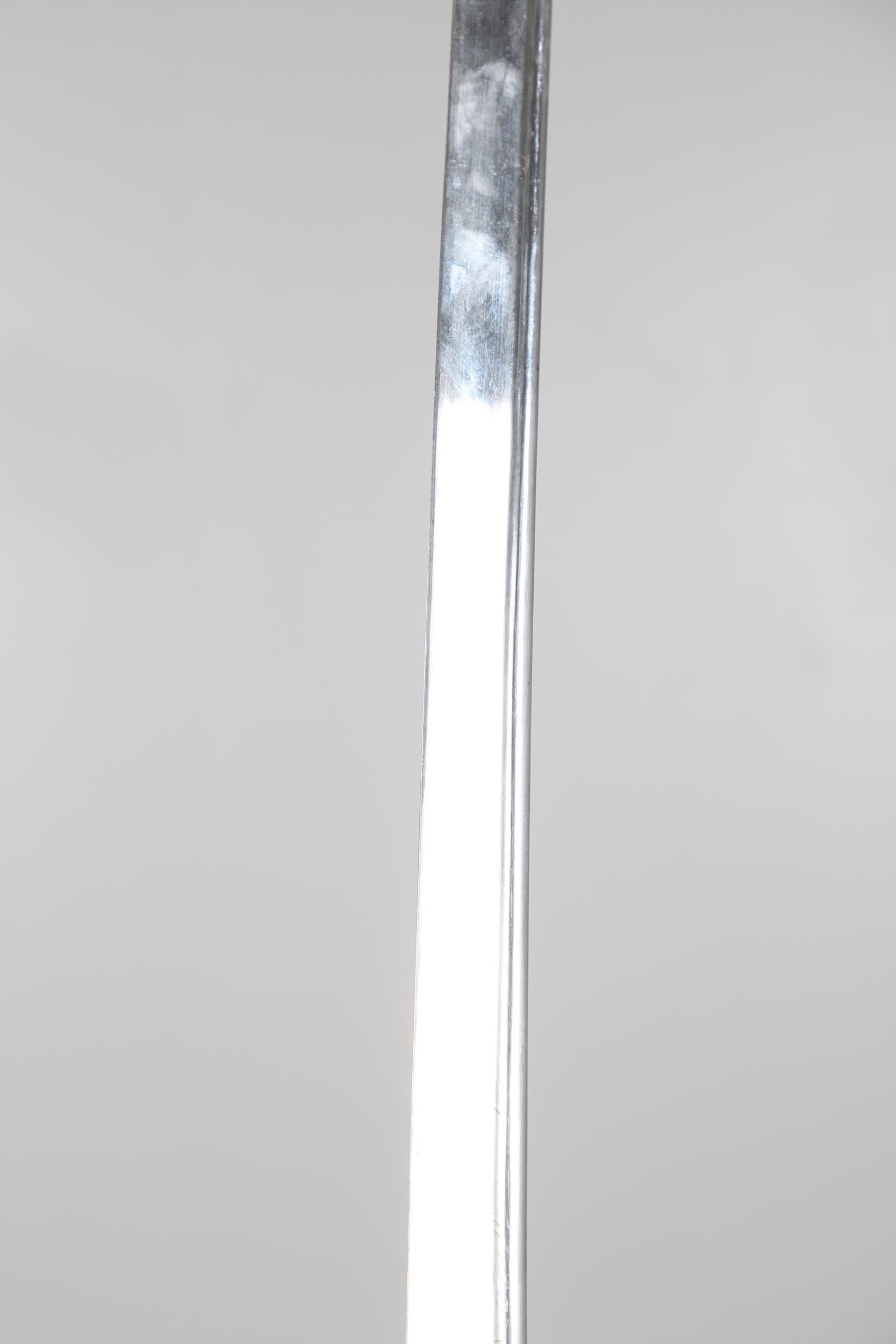 A GEORGE IV 1822 PATTERN HEAVY CAVALRY PATTERN SWORD BY ANDREWS OF PALL MALL. - Image 11 of 12