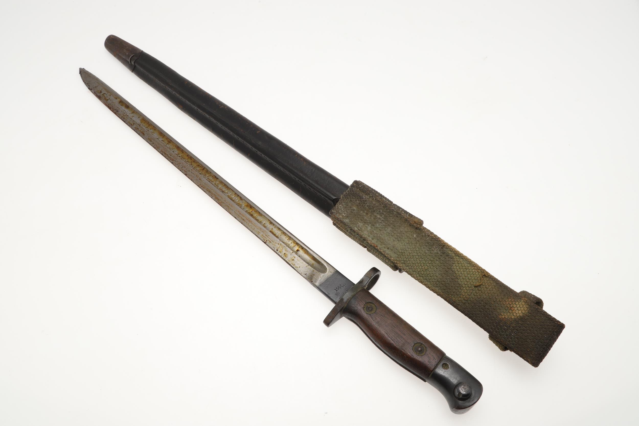 A 1907 PATTERN BAYONET AND SCABBARD AND ANOTHER SIMILAR. - Bild 5 aus 12