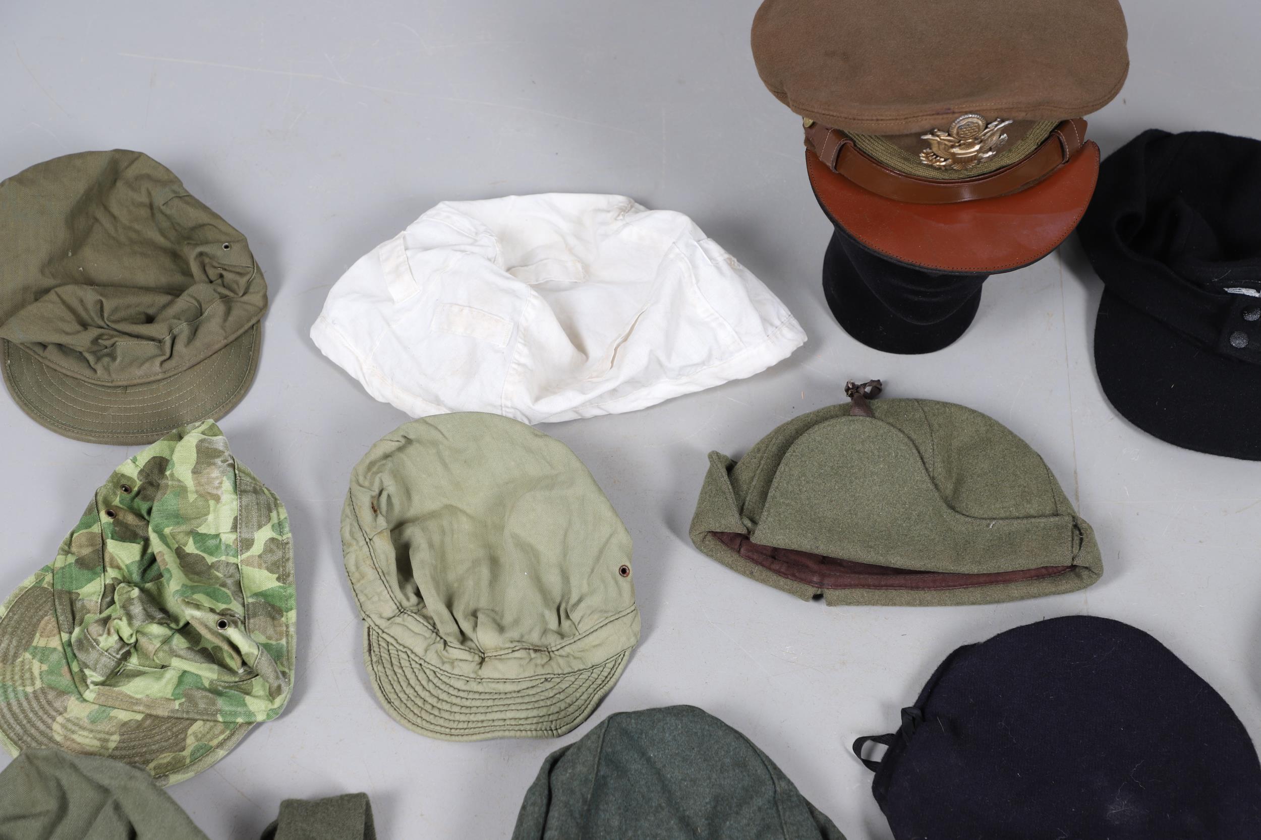 AN EXTENSIVE COLLECTION OF MILITARY UNIFORM CAPS, BERETS AND OTHER ITEMS. SECOND WORLD WAR AND LATER - Image 3 of 17