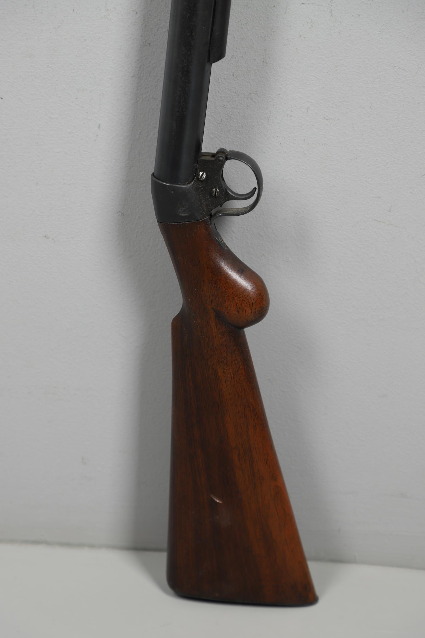 AN EARLY 20TH CENTURY LANES MUSKETEER 177 AIR RIFLE. - Image 4 of 8