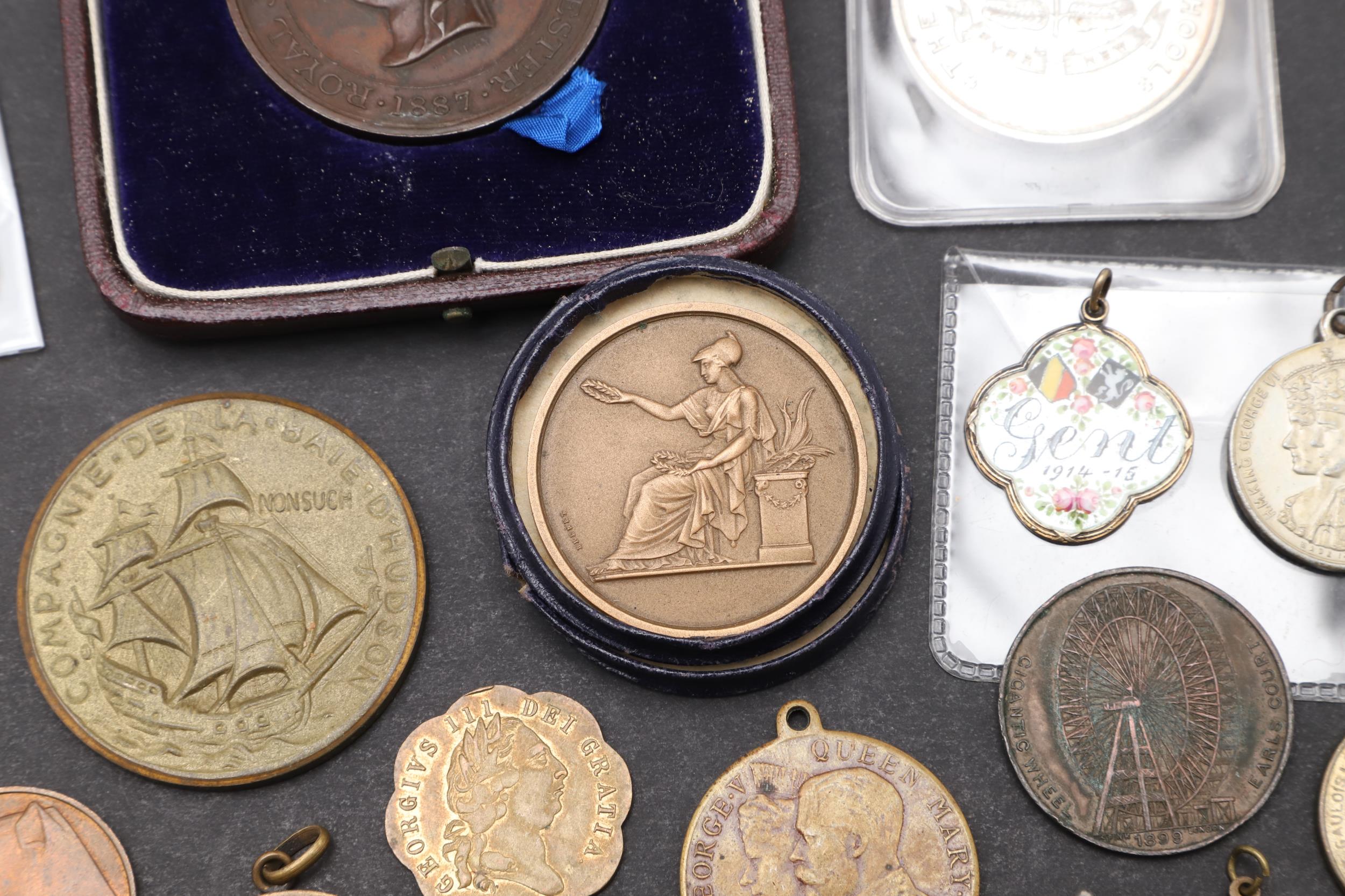 A COLLECTION OF COMMEMORATIVE AND SPORTING MEDALS. - Image 10 of 15