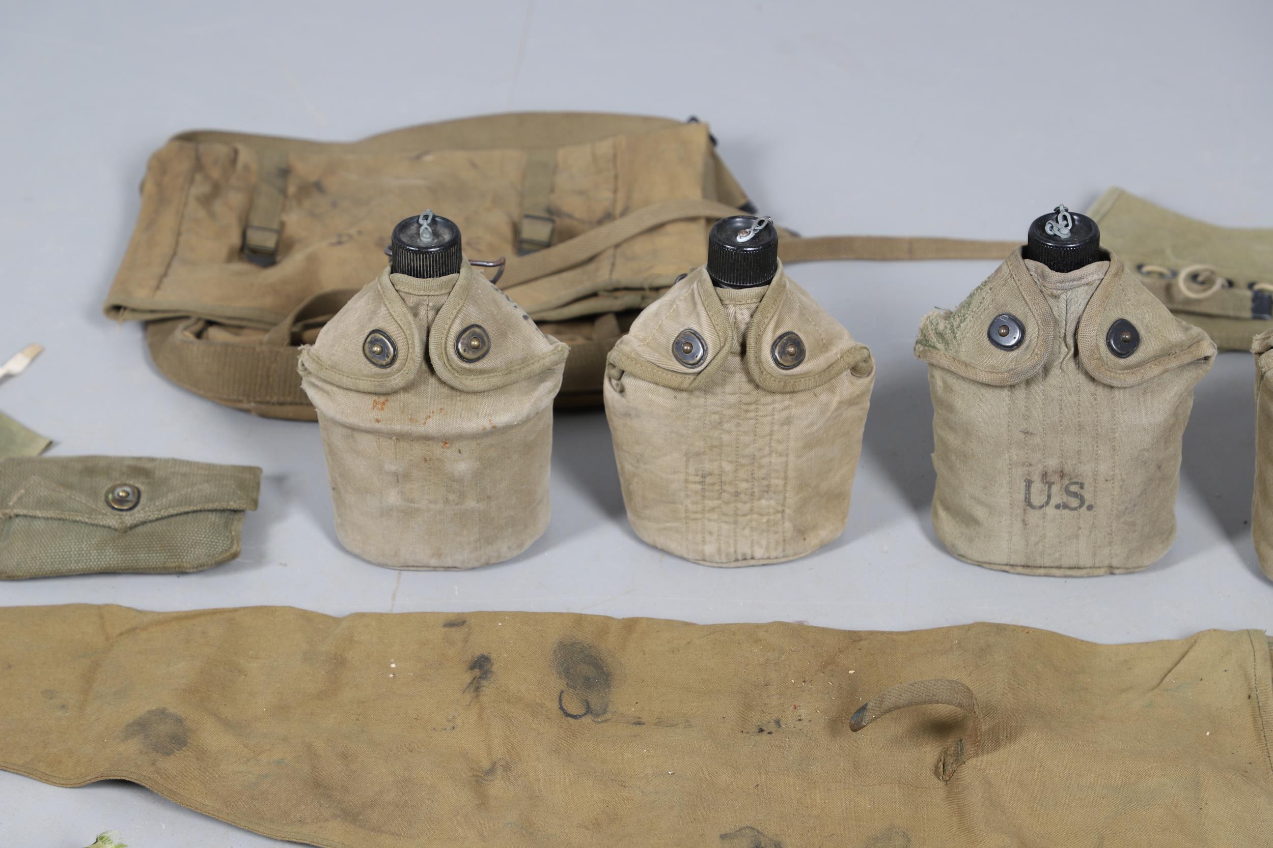 A COLLECTION OF SECOND WORLD WAR AND LATER AMERICAN WEBBING AND SIMILAR ITEMS. - Image 4 of 29