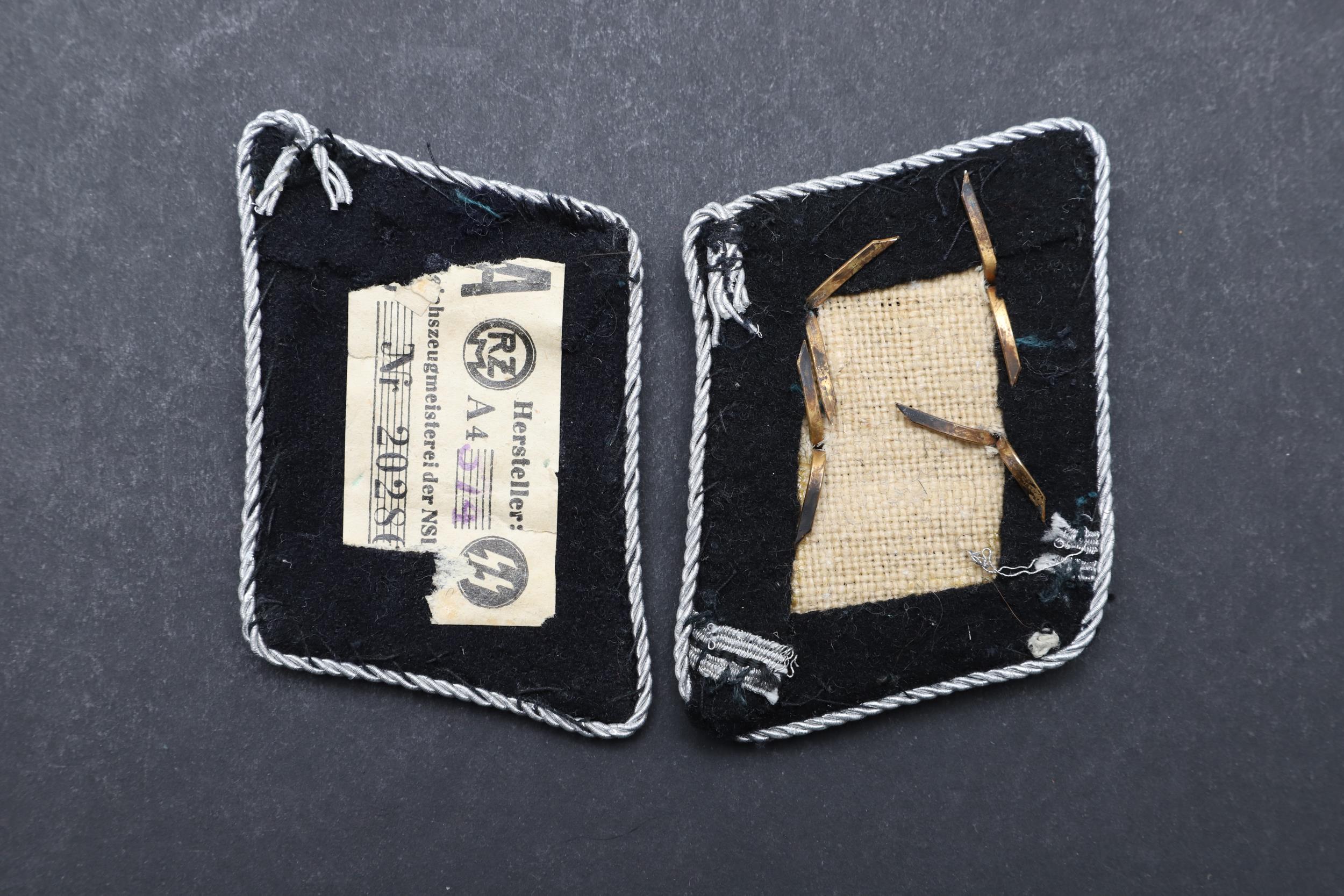A PAIR OF SECOND WORLD WAR GERMAN SS OFFICER'S COLLAR PATCHES. - Image 4 of 4