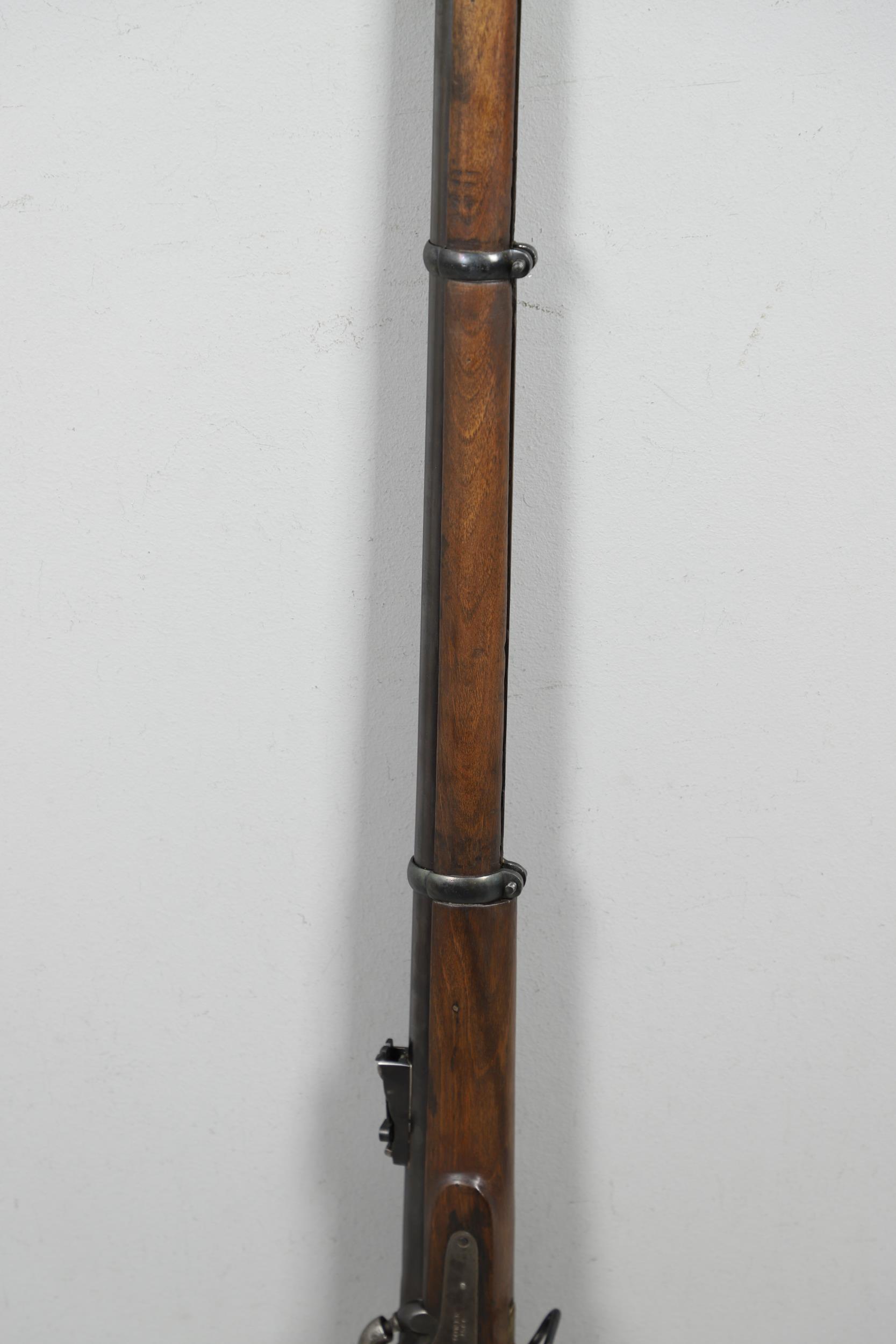A TOWER ISSUED PATTERN 53 THREE BAND RIFLE. - Image 5 of 8