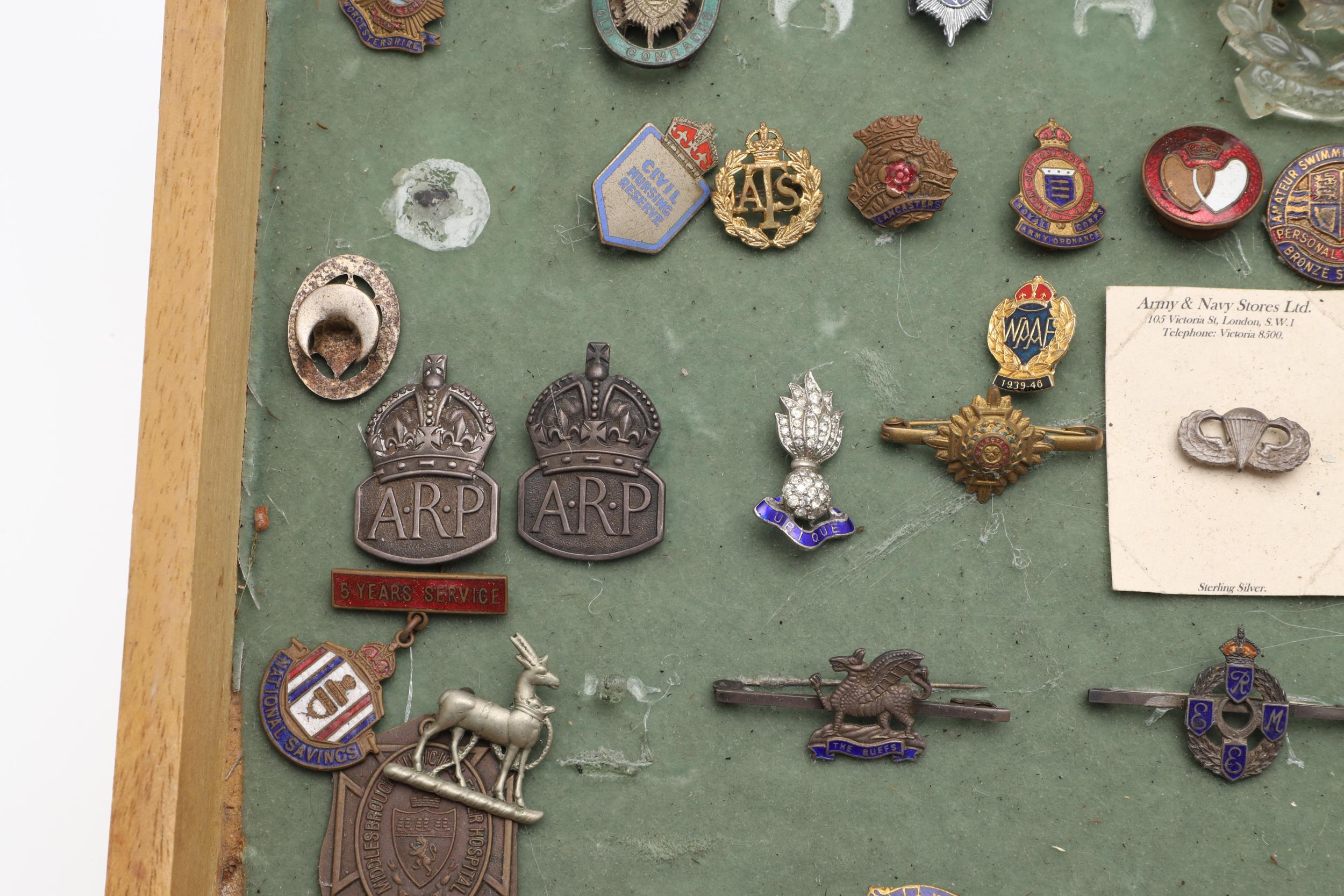 AN INTERESTING COLLECTION OF SWEETHEART AND SIMILAR ENAMEL AND OTHER BADGES. - Image 5 of 14