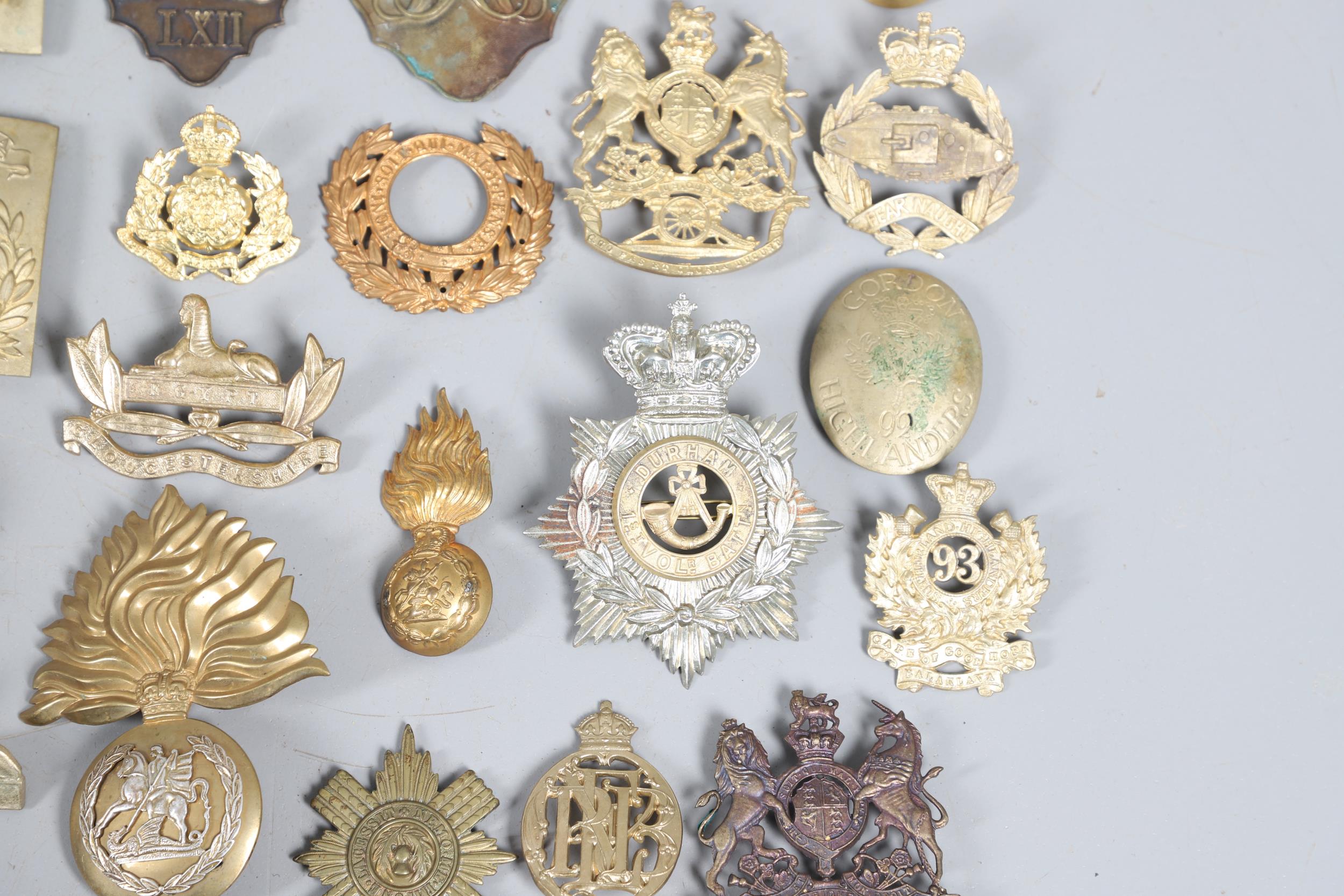 A COLLECTION OF VICTORIAN STYLE HELMET PLATES AND OTHER BADGES. - Image 5 of 10