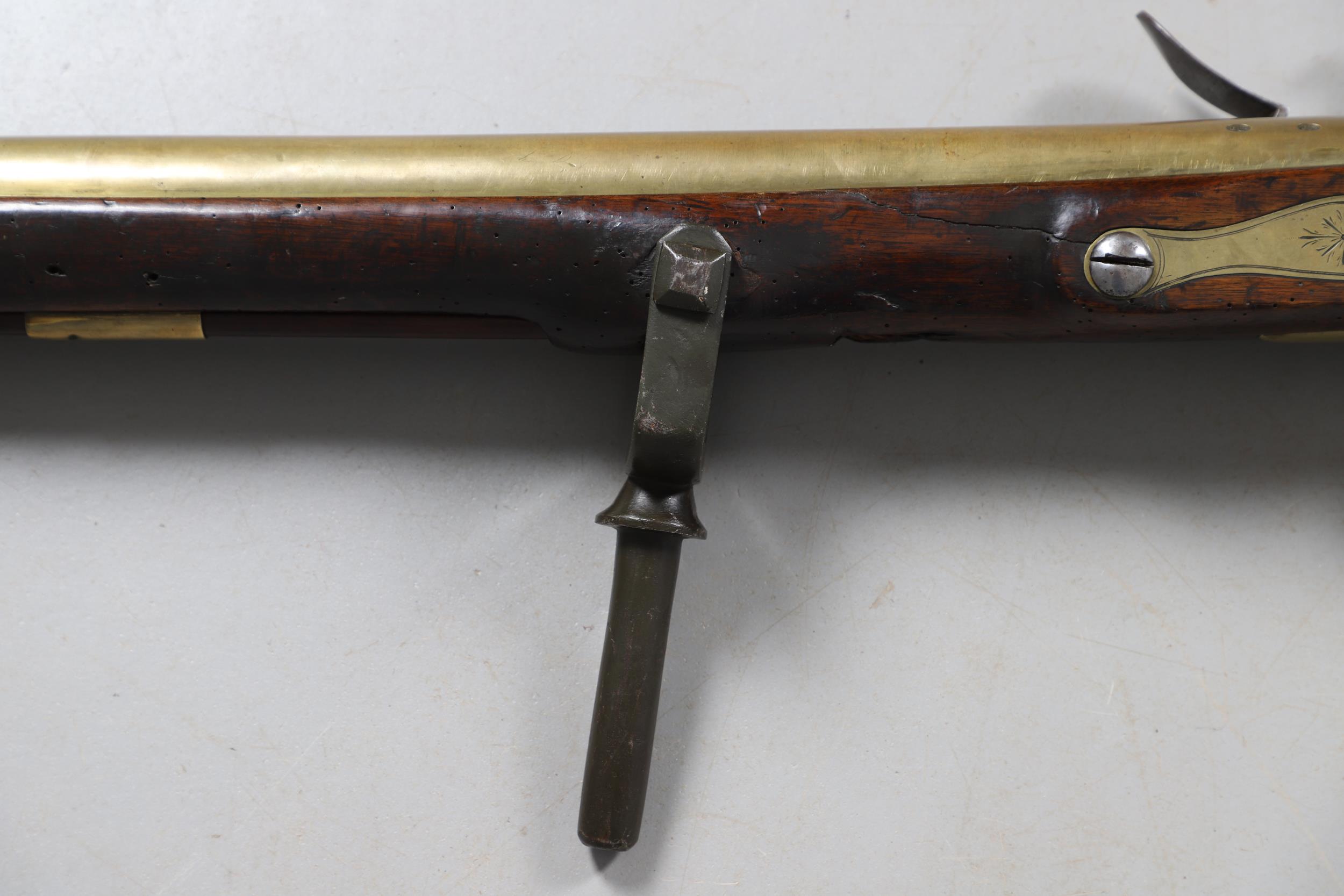 AN ENORMOUS LATE 18TH CENTURY SHIP MOUNTED CUSTOMS FLINTLOCK MUSKETOON. - Image 14 of 24