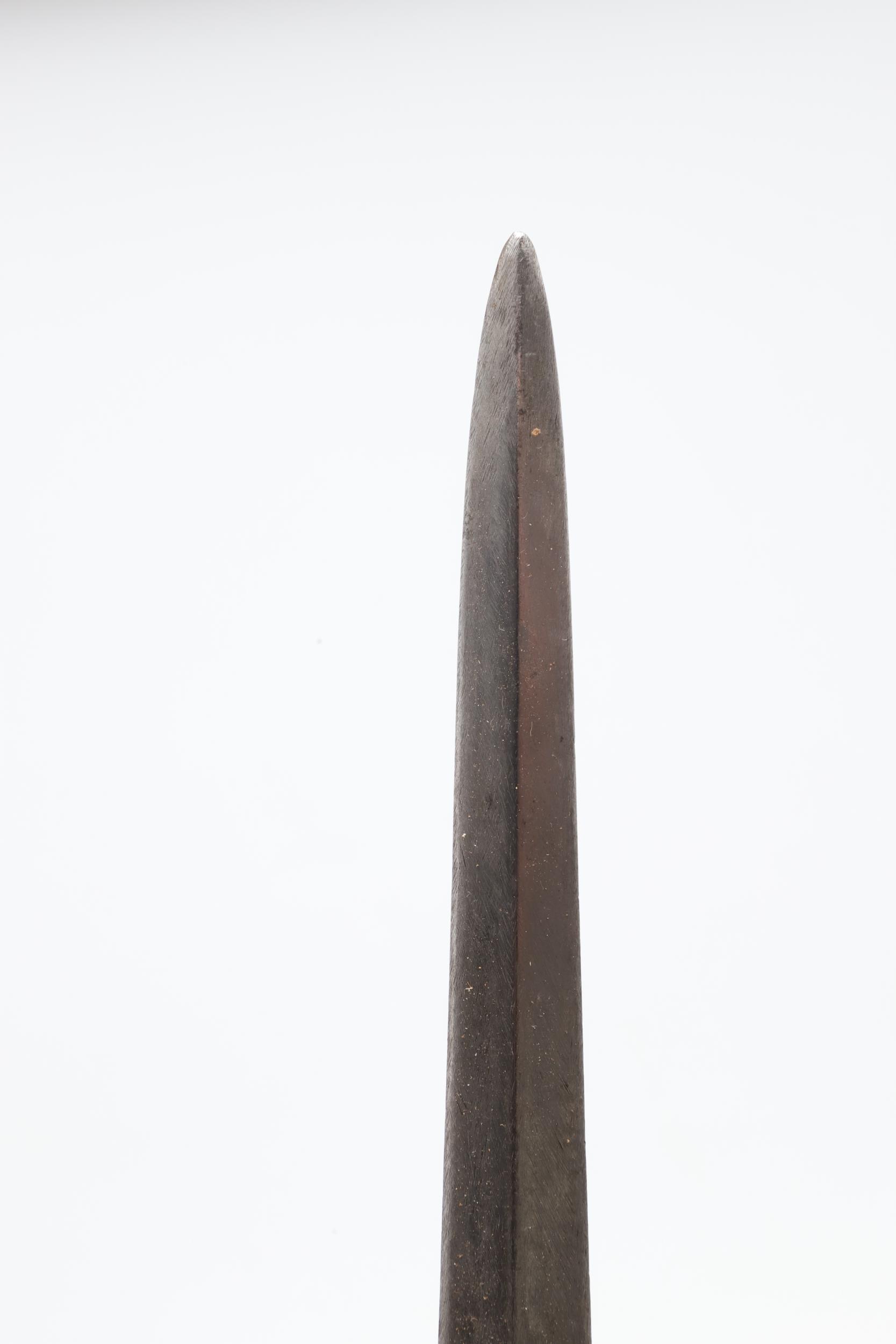 A WILKINSON SWORD FAIRBAIRN SYKES FIGHTING KNIFE. SIMILAR TO SECOND PATTERN. - Image 10 of 10