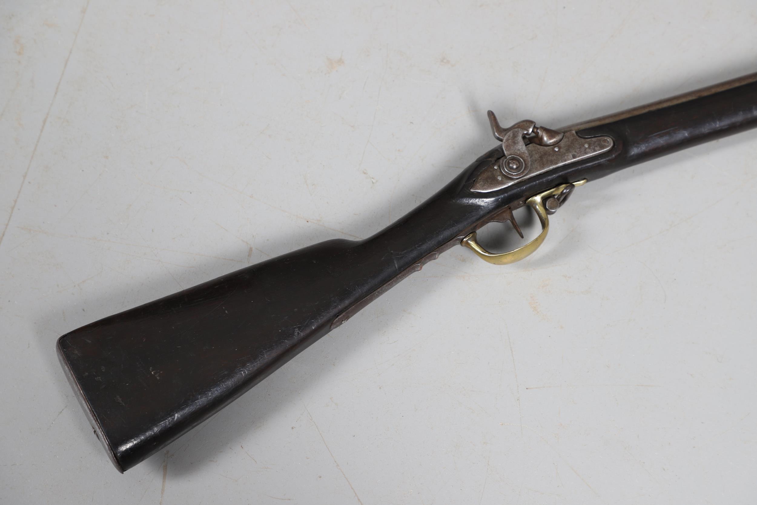 AN UNUSUAL MID 19TH CENTURY BAVARIAN ROYAL ARMY CADET'S PERCUSSION MUSKET. - Image 8 of 13