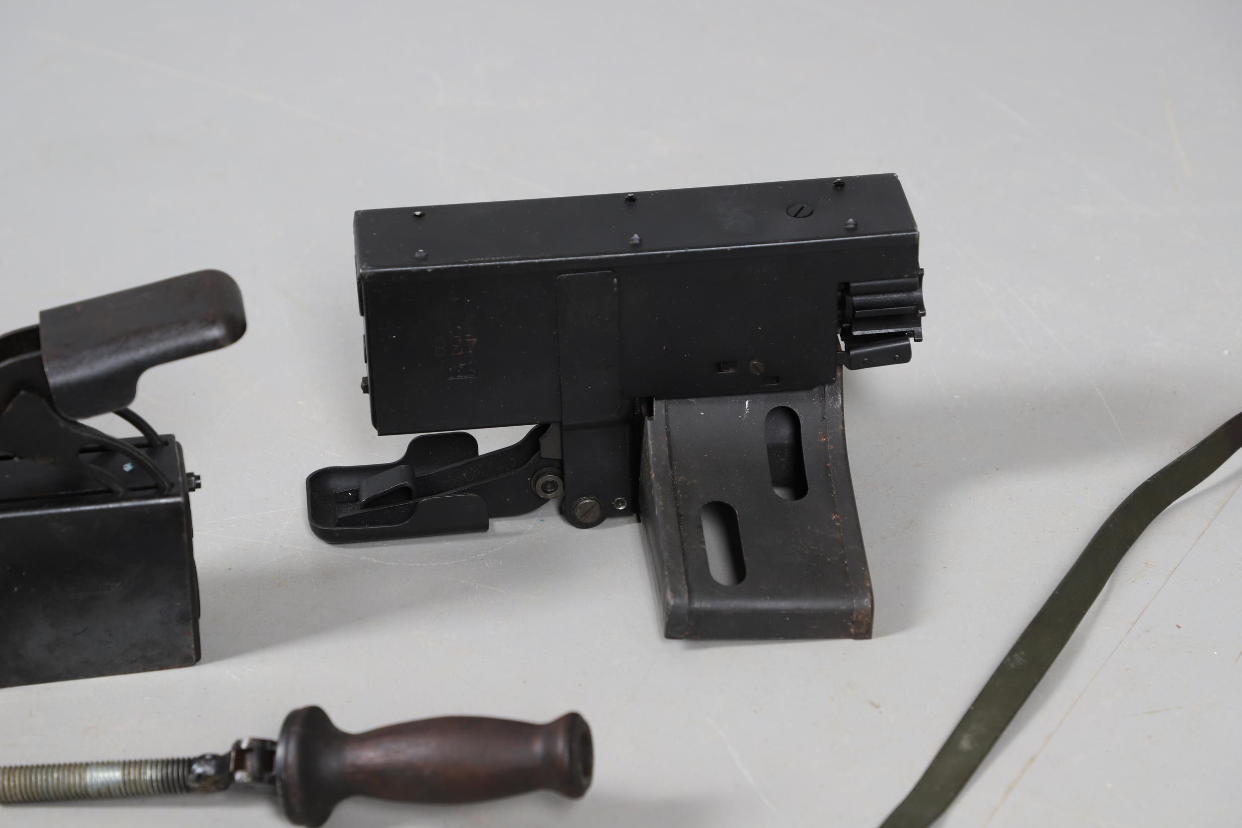 TWO MACHINE GUN BELT LOADING TOOLS AND A COLLECTION OF OTHER ITEMS. - Bild 2 aus 19