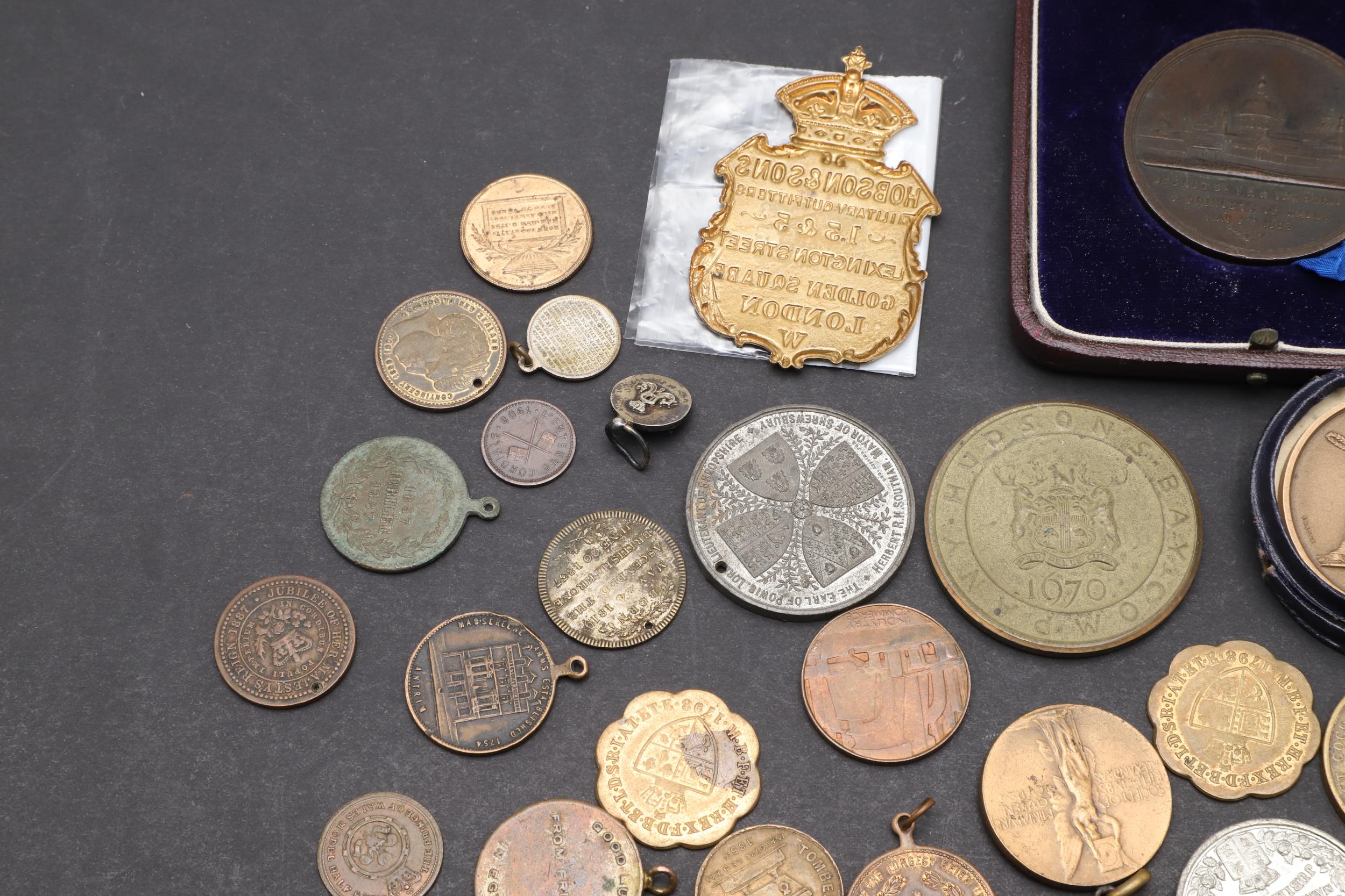 A COLLECTION OF COMMEMORATIVE AND SPORTING MEDALS. - Image 13 of 15