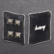 A PAIR OF SECOND WORLD WAR GERMAN SS OFFICER'S COLLAR PATCHES.