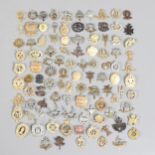 A COLLECTION OF APPROXIMATELY 100 CAP BADGES TO INCLUDE SOUTH LANCASHIRE AND OTHERS.