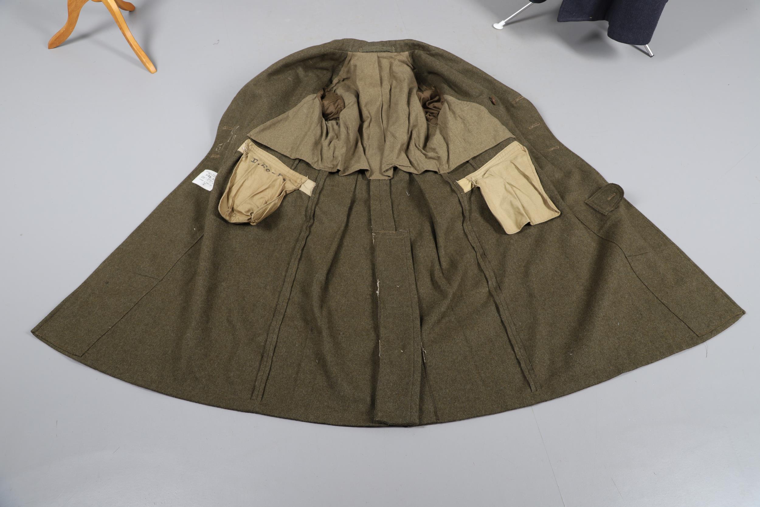 A 1951 PATTERN ARMY GREATCOAT AND A SIMILAR RAF GREATCOAT. - Image 8 of 17