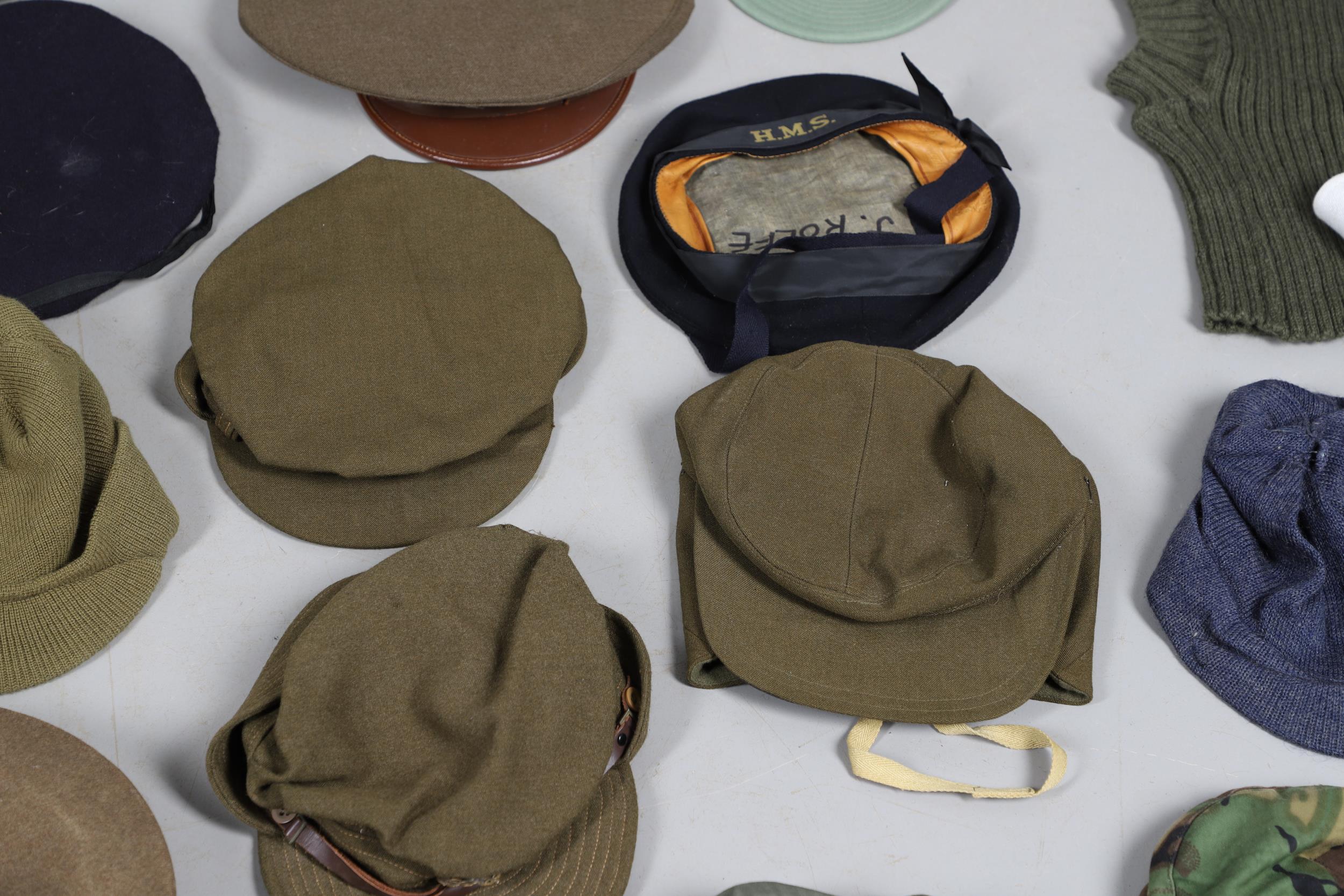 AN EXTENSIVE COLLECTION OF MILITARY UNIFORM CAPS, BERETS AND OTHER ITEMS. SECOND WORLD WAR AND LATER - Image 16 of 17