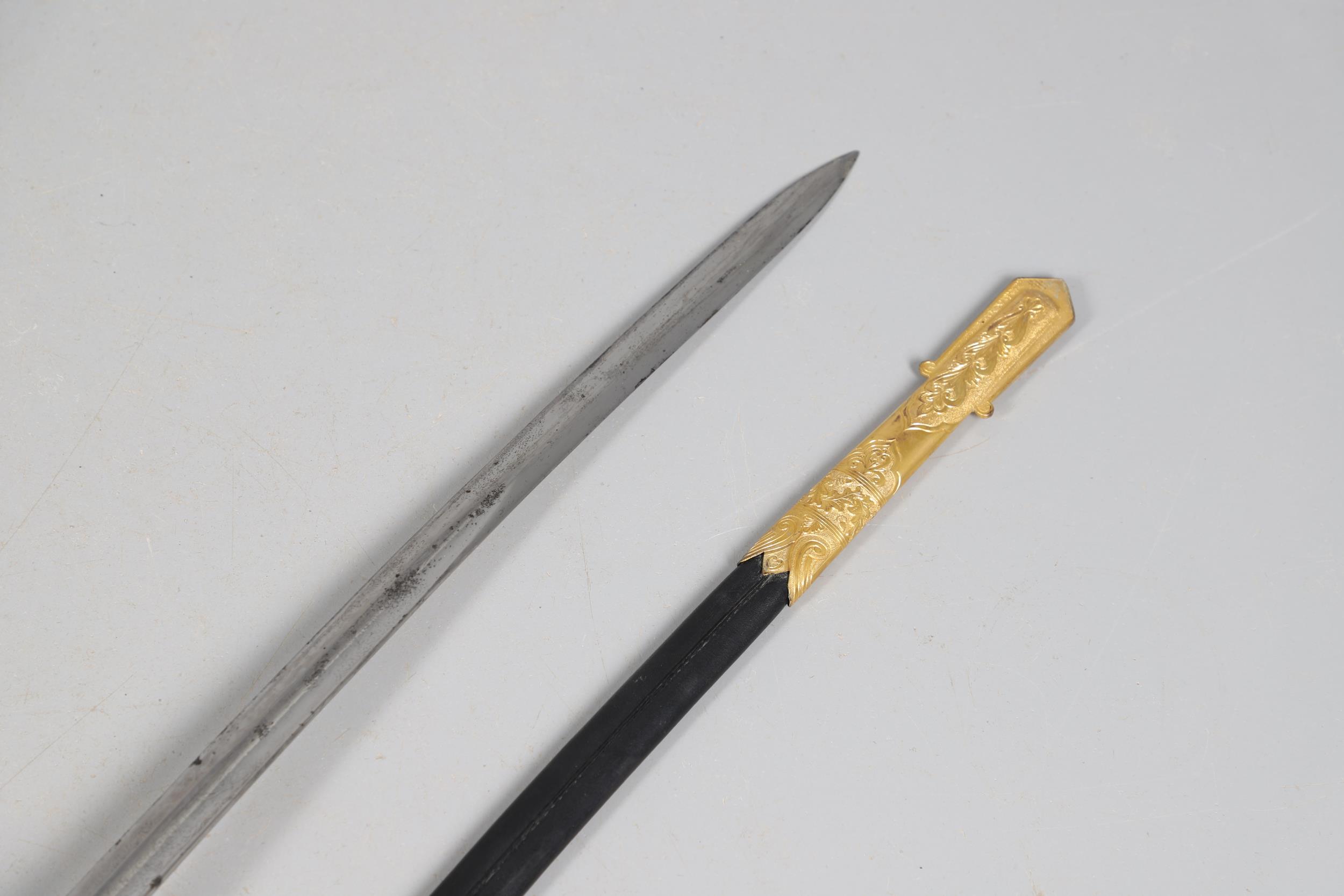 A VICTORIAN 1827 PATTERN ADMIRALS SWORD AND SCABBARD. - Image 11 of 22