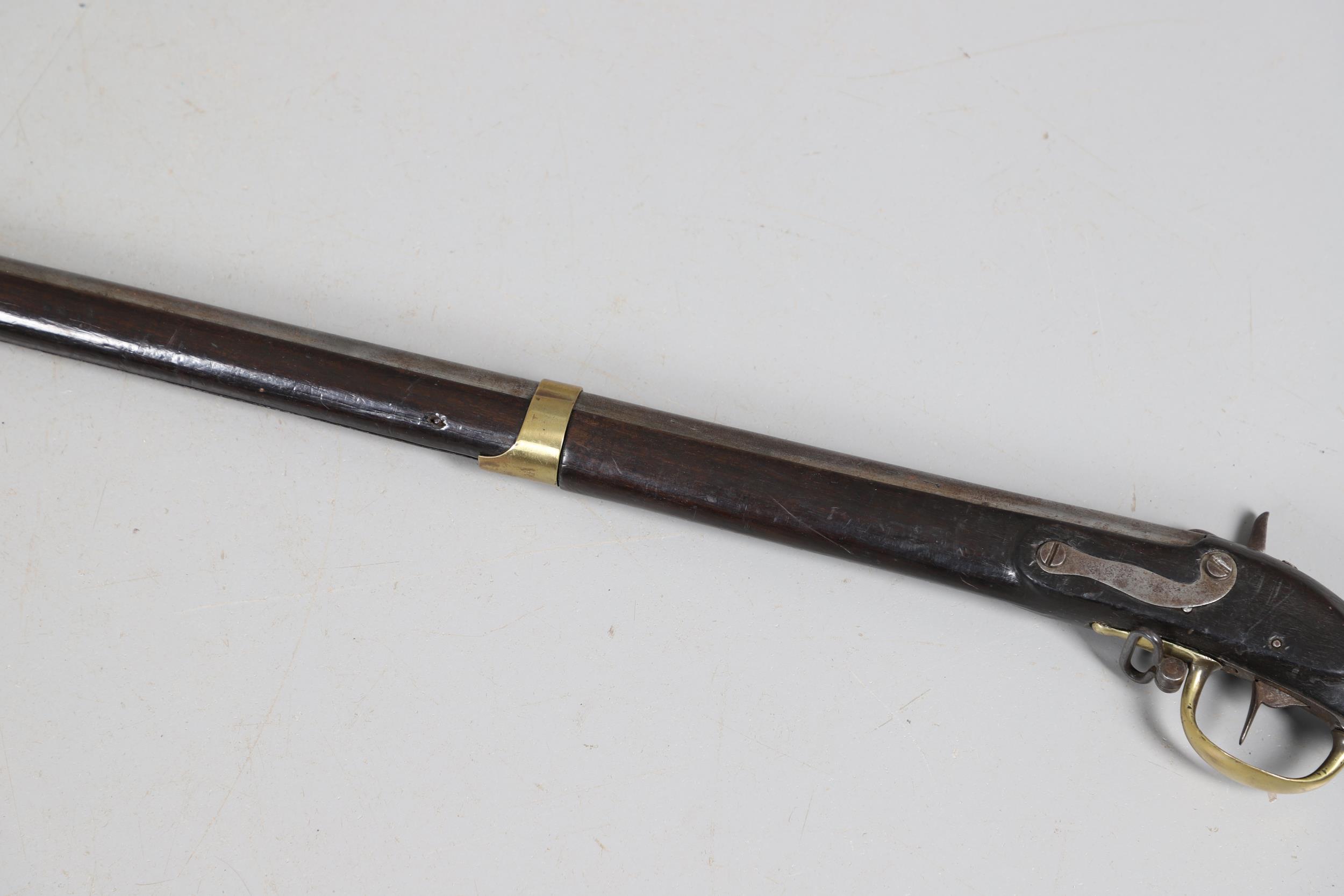 AN UNUSUAL MID 19TH CENTURY BAVARIAN ROYAL ARMY CADET'S PERCUSSION MUSKET. - Image 11 of 13