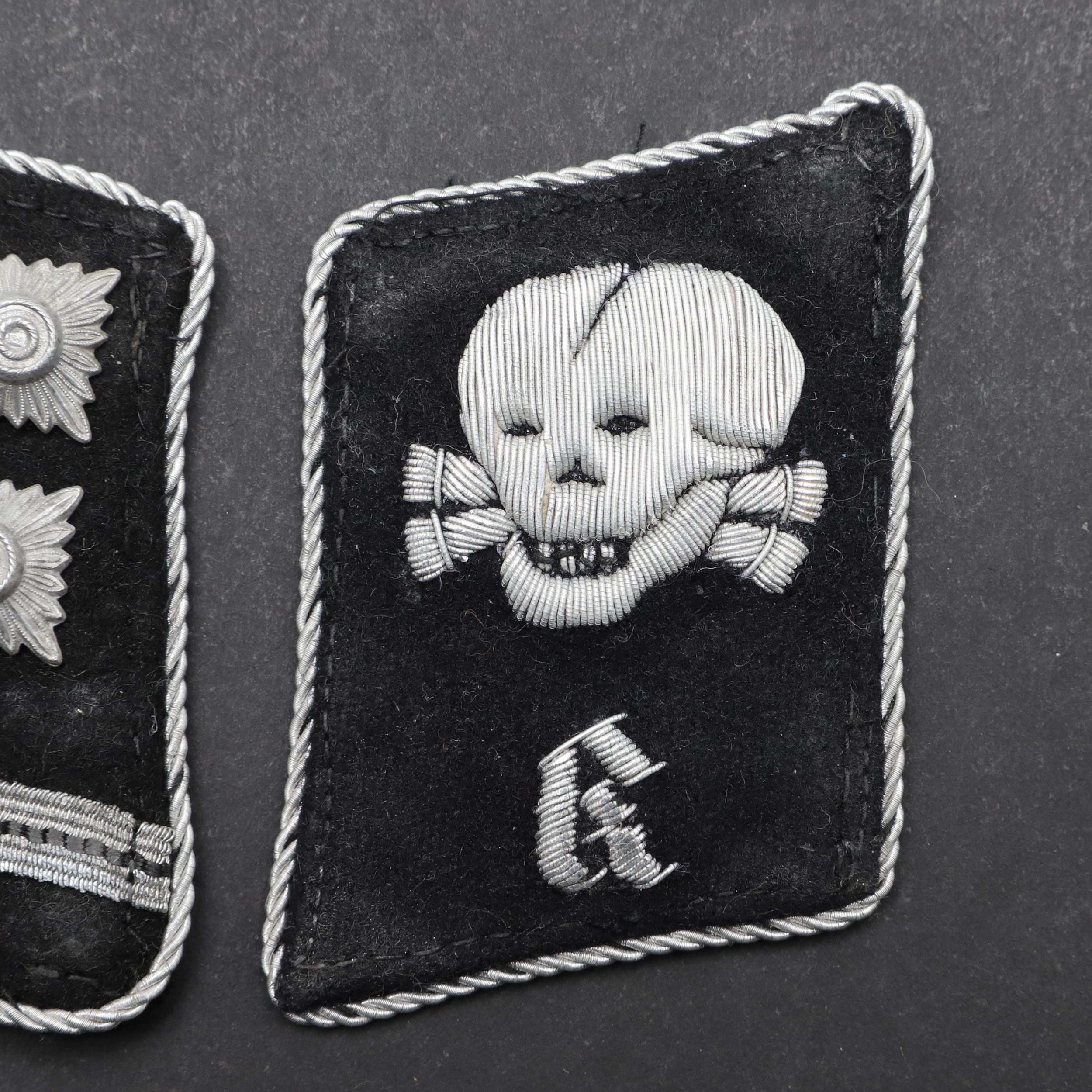 A PAIR OF SECOND WORLD WAR GERMAN SS OFFICER'S COLLAR PATCHES. - Image 3 of 4