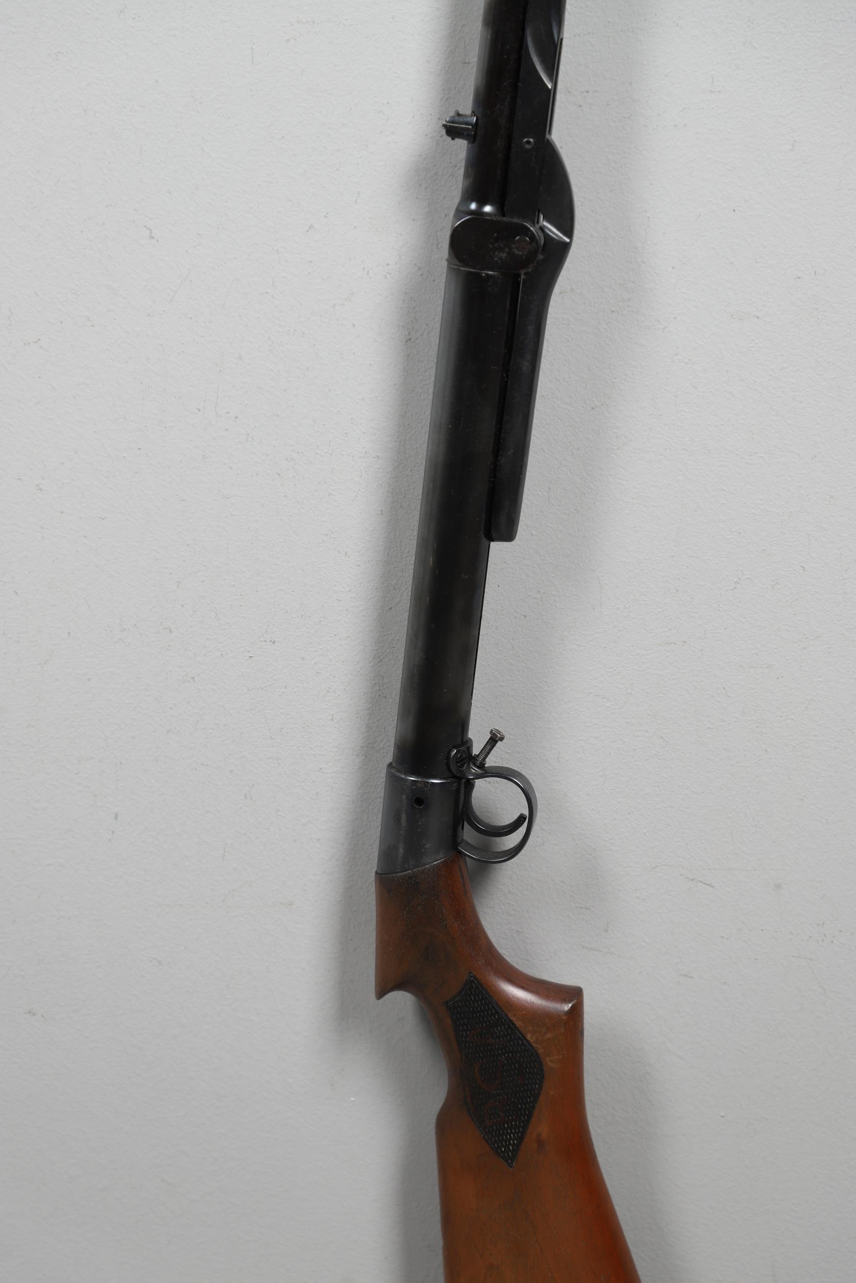 AN UNUSUAL .177 BSA CLUB AIR RIFLE. - Bild 3 aus 8