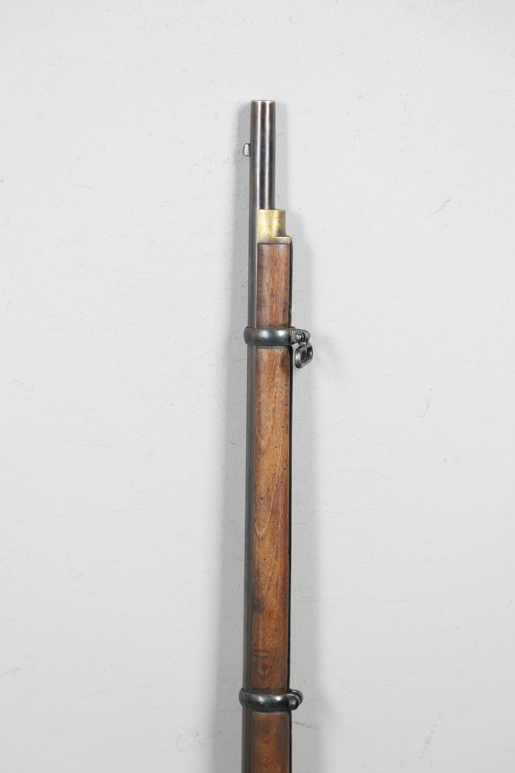 A TOWER ISSUED PATTERN 53 THREE BAND RIFLE. - Image 4 of 8