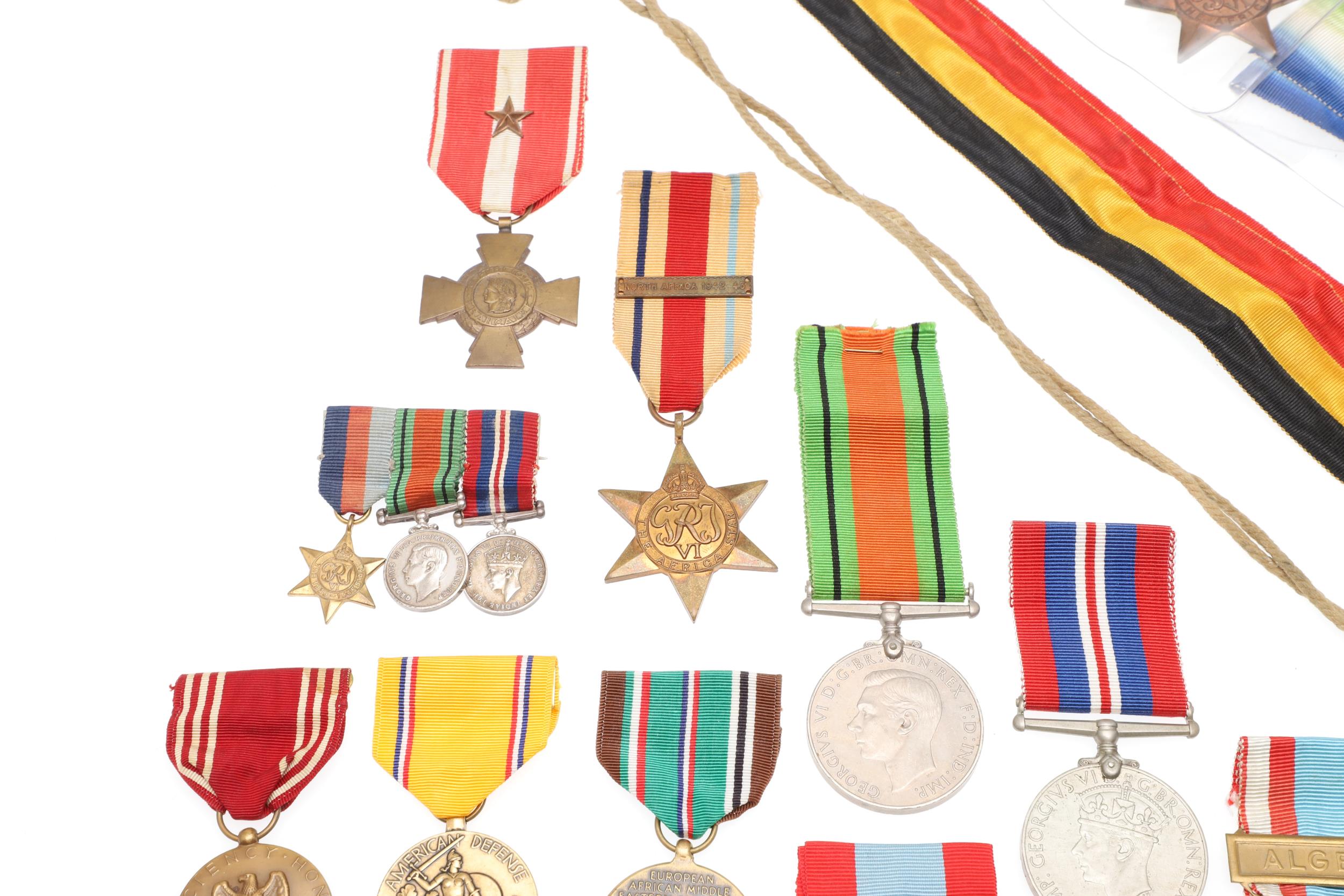 A COLLECTION OF SECOND WORLD WAR AND OTHER MEDALS. - Image 3 of 18