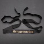 A SECOND WORLD WAR GERMAN 'KRIEGSMARINE' CAP RIBBON.