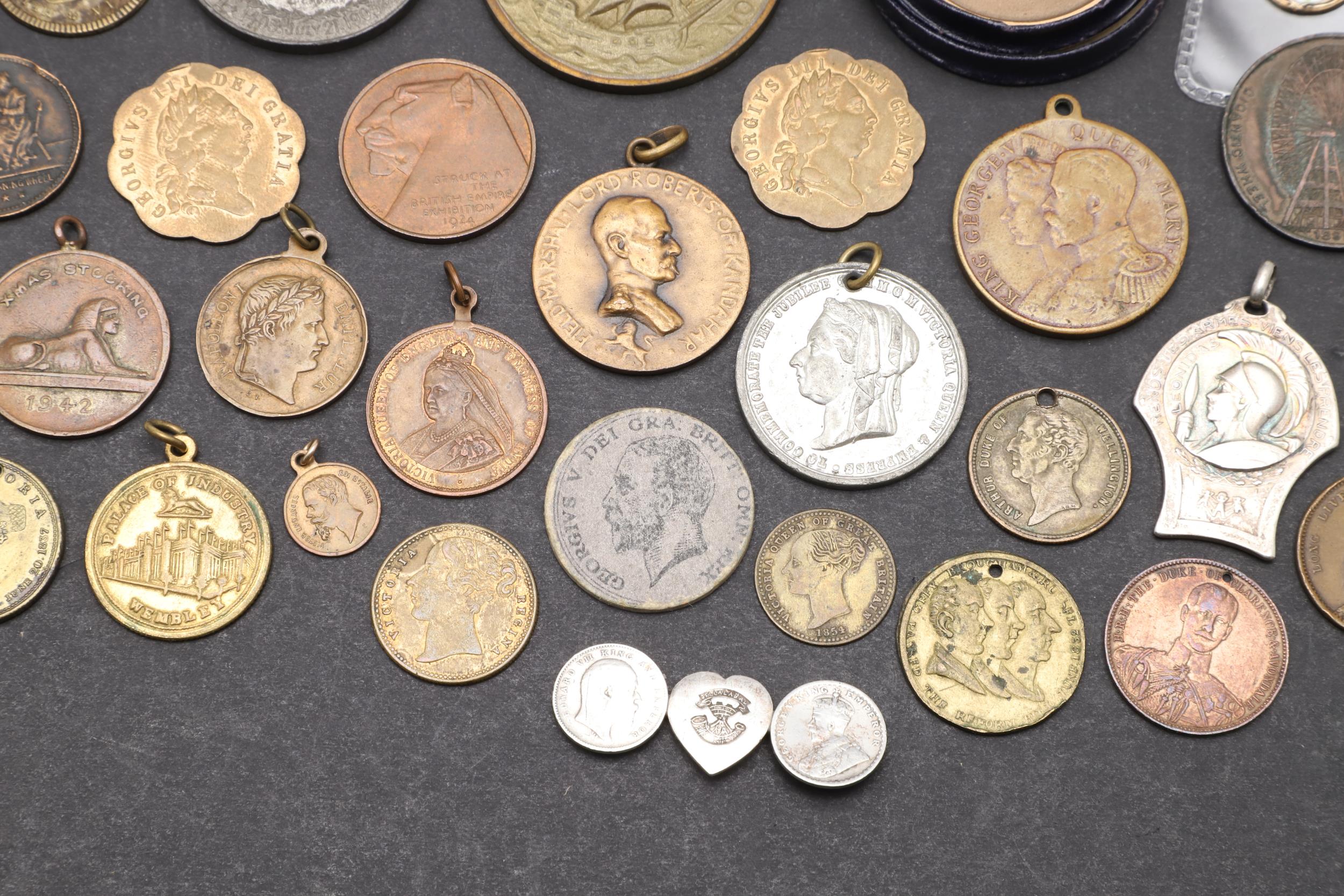 A COLLECTION OF COMMEMORATIVE AND SPORTING MEDALS. - Image 8 of 15