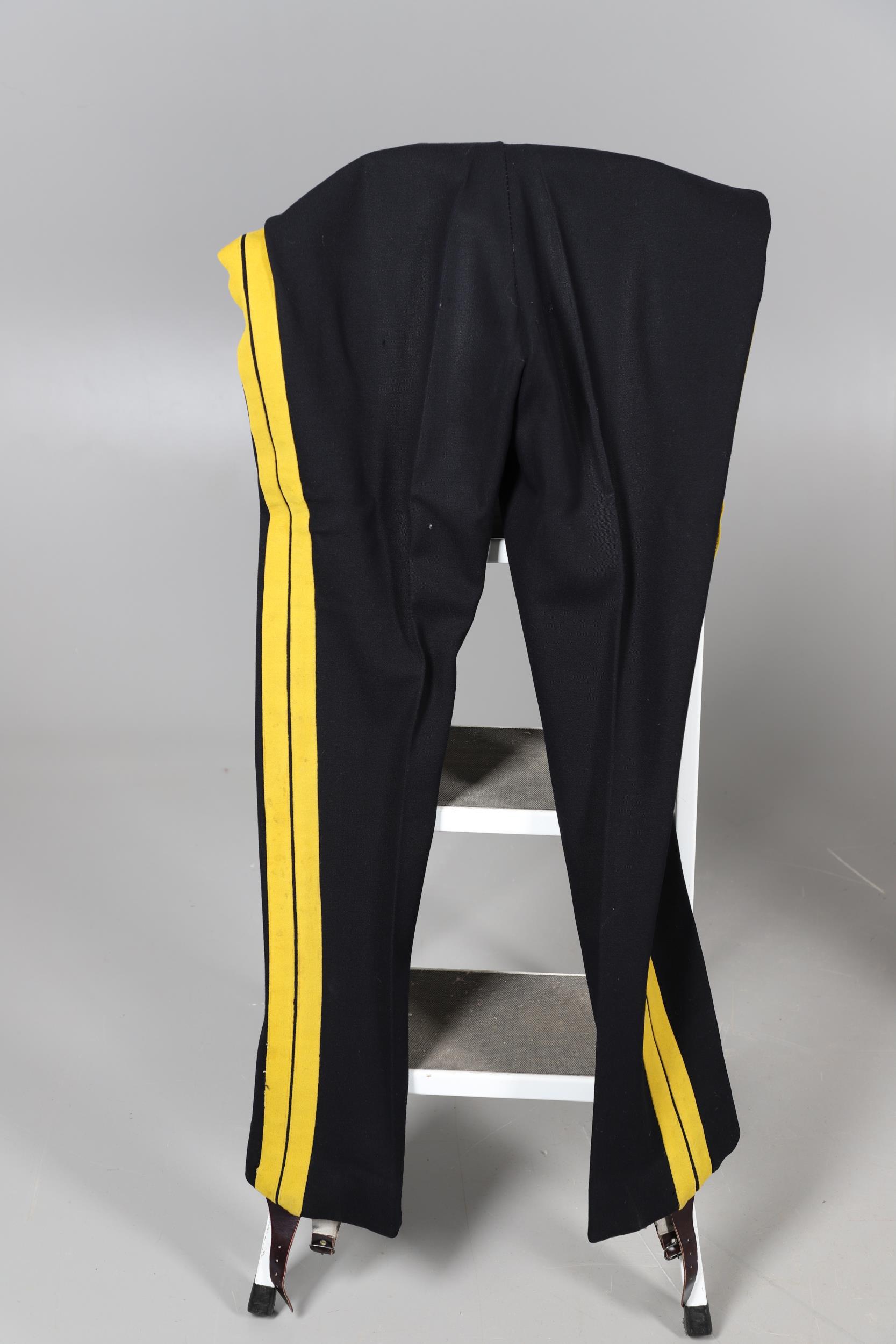 A POST SECOND WORLD WAR MESS JACKET AND BLUES UNIFORM FOR THE 15/19TH HUSSARS. - Image 34 of 34