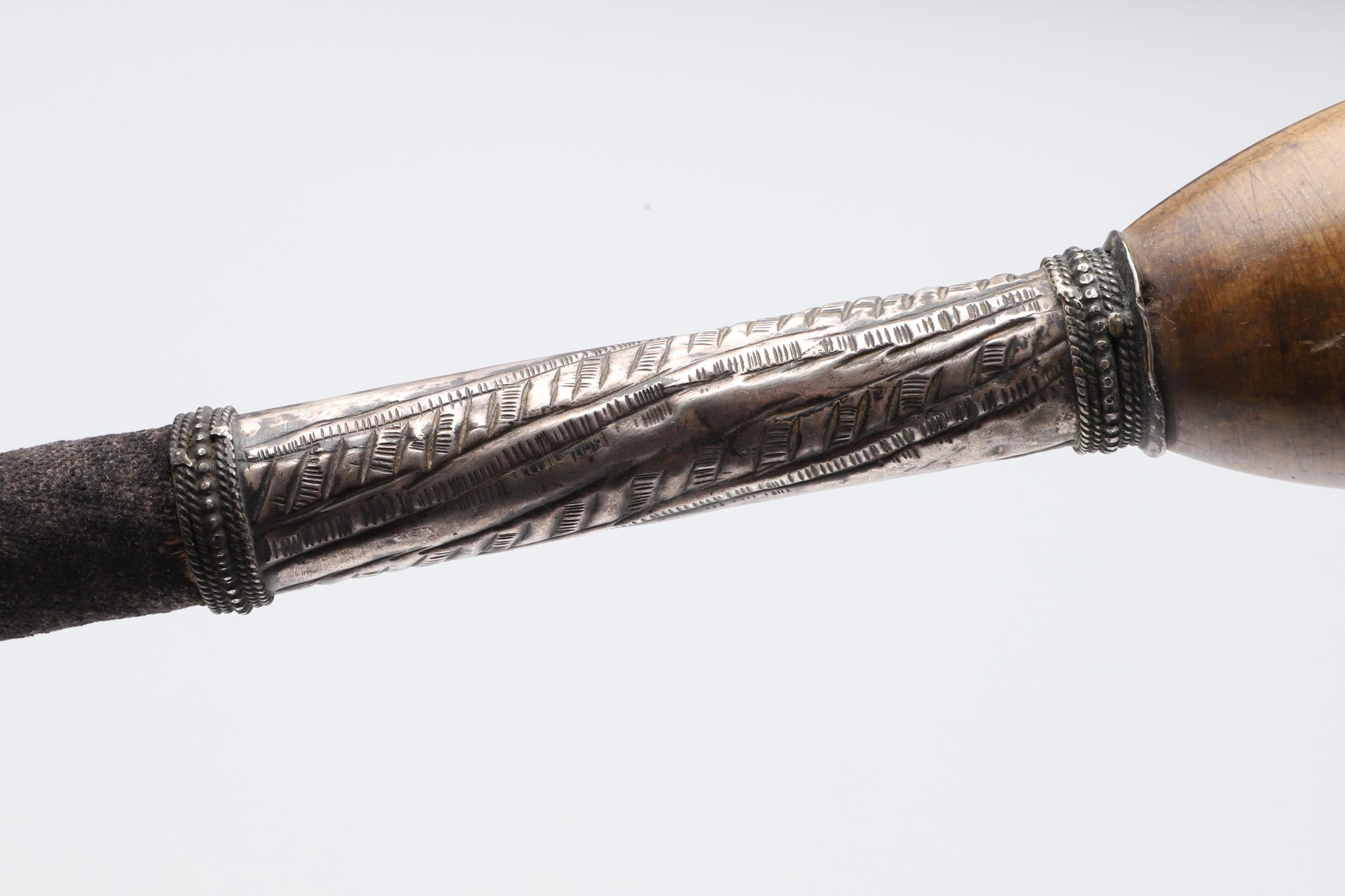 A VERY UNUSUAL SILVER MOUNTED TURKISH PUSIKAN OR GENERAL'S BATON. - Image 11 of 12