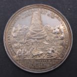A FINE DUTCH SILVER HISTORIC MEDAL COMMEMORATING THE SIEGE OF LILLE IN 1708.